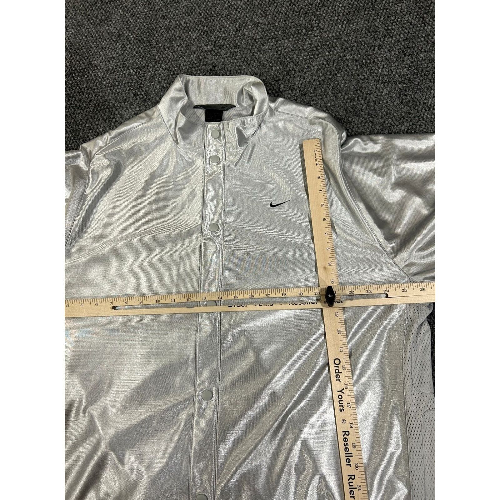 Nike Nike Dri-Fit Jacket Mens 2XL Gray Lightweight Hooded Zip Pockets Vintage-style Running Gym Training Seasonal Winter Fall Spring Athletic Coat Size US XXL / EU 58 / 5 - 4 Thumbnail