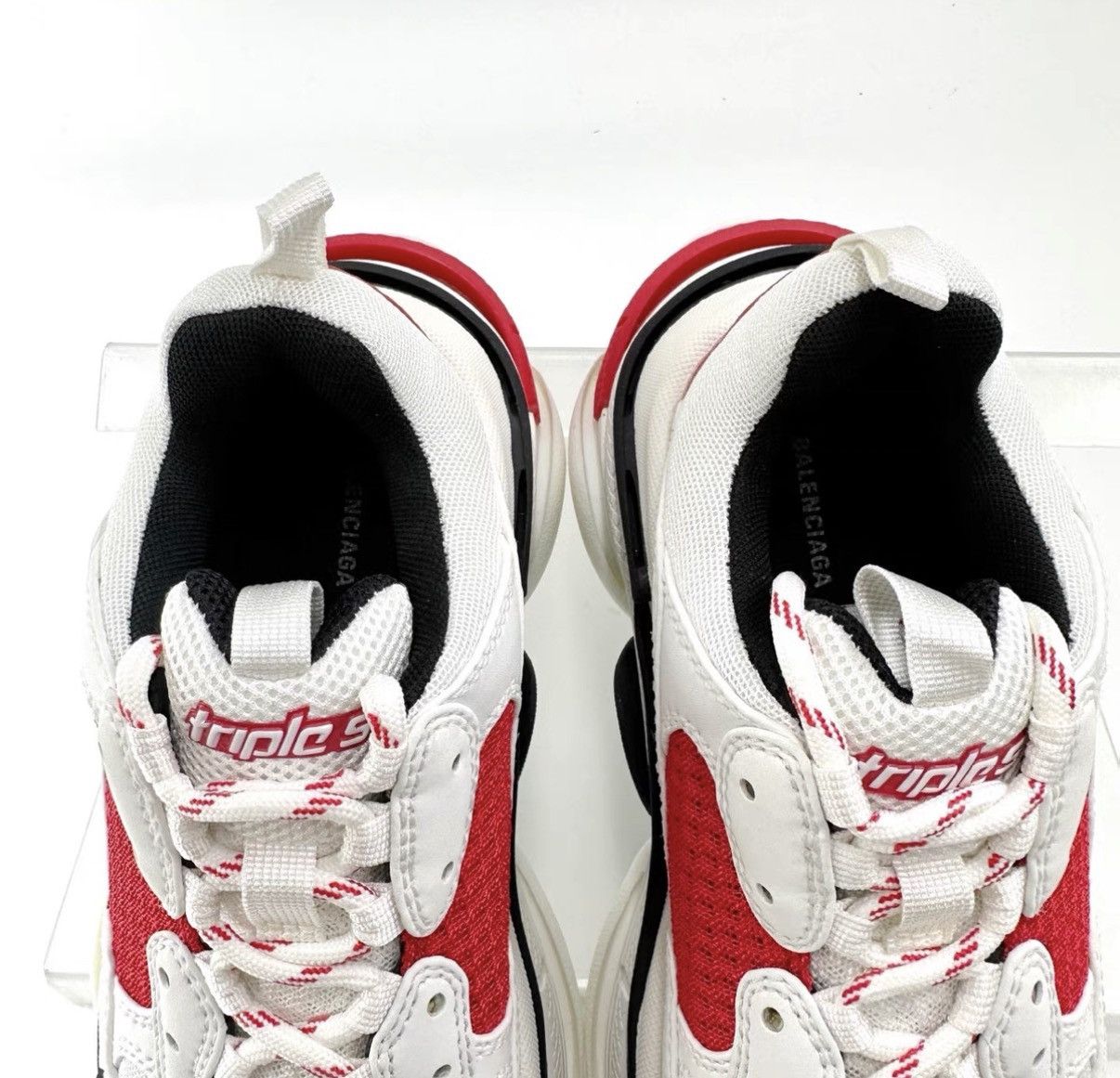 Balenciaga Balenciaga Triple S Grey Red Women's Dad Sneakers K12 Size US 6 / IT 36 - 5 Thumbnail