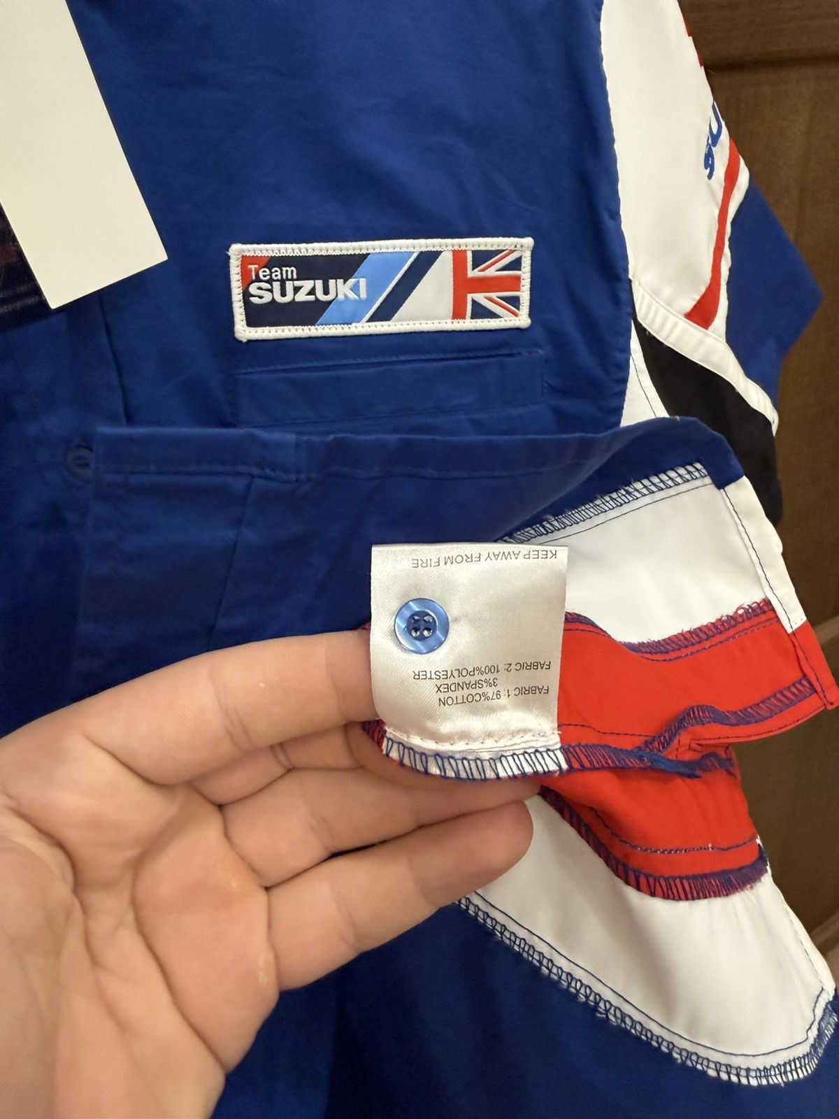 Formula 1 Suzuki Team Official Merchandise Blue Button Up Racing Shirt Size US S / EU 44-46 / 1 - 8 Thumbnail