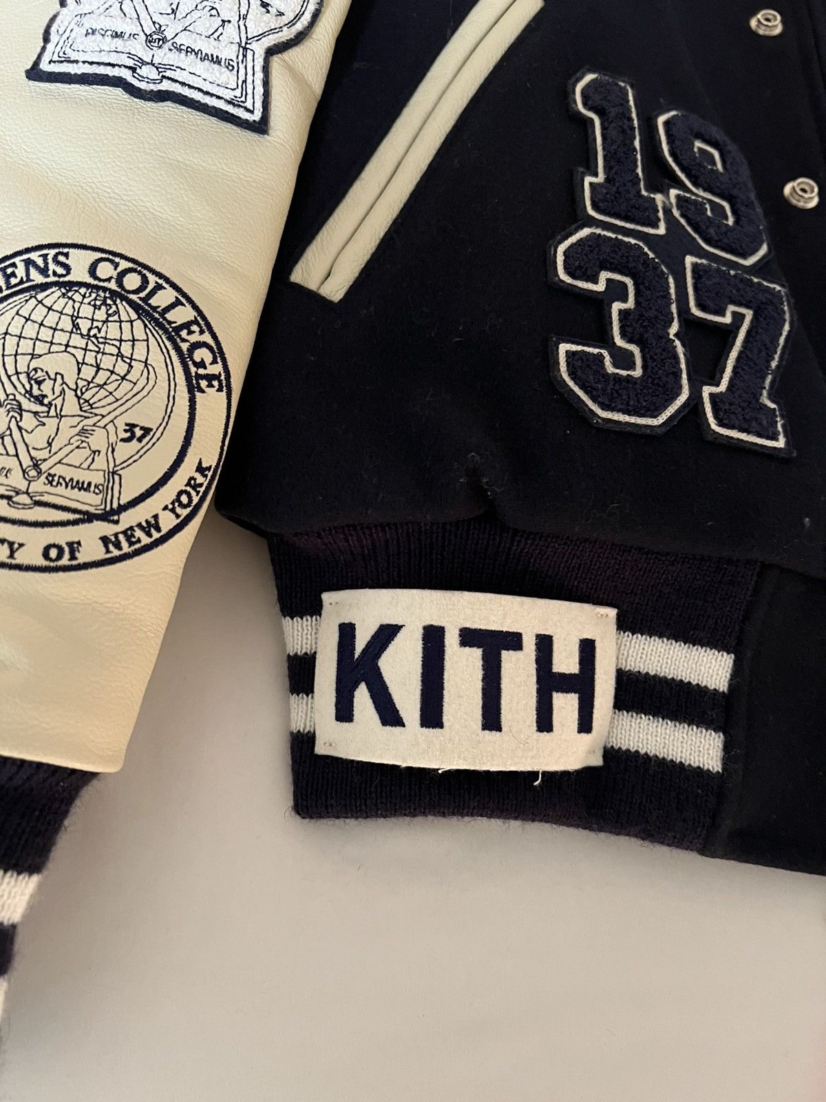 Kith × Russell Athletic Kith Russell Athletic CUNY Queens College Golden Bear Jacket Size US S / EU 44-46 / 1 - 8 Thumbnail