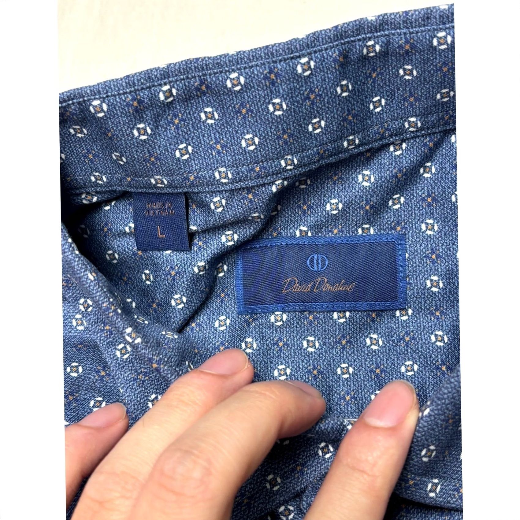 David Donahue David Donahue Button Down Shirt Mens Large Blue Geometric Print Cotton Size US L / EU 52-54 / 3 - 4 Thumbnail