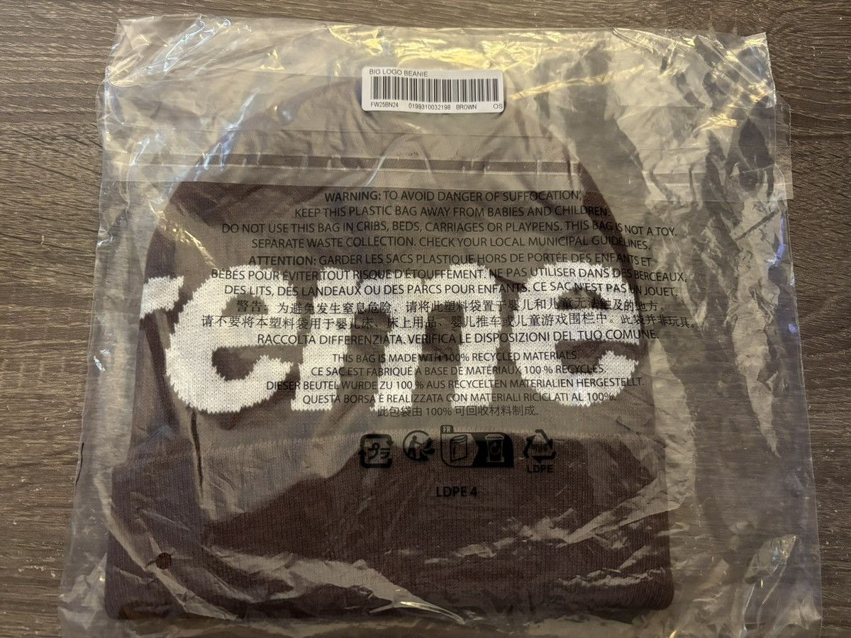 Supreme Supreme Big Logo Beanie FW25 Brown Size ONE SIZE - 4 Thumbnail
