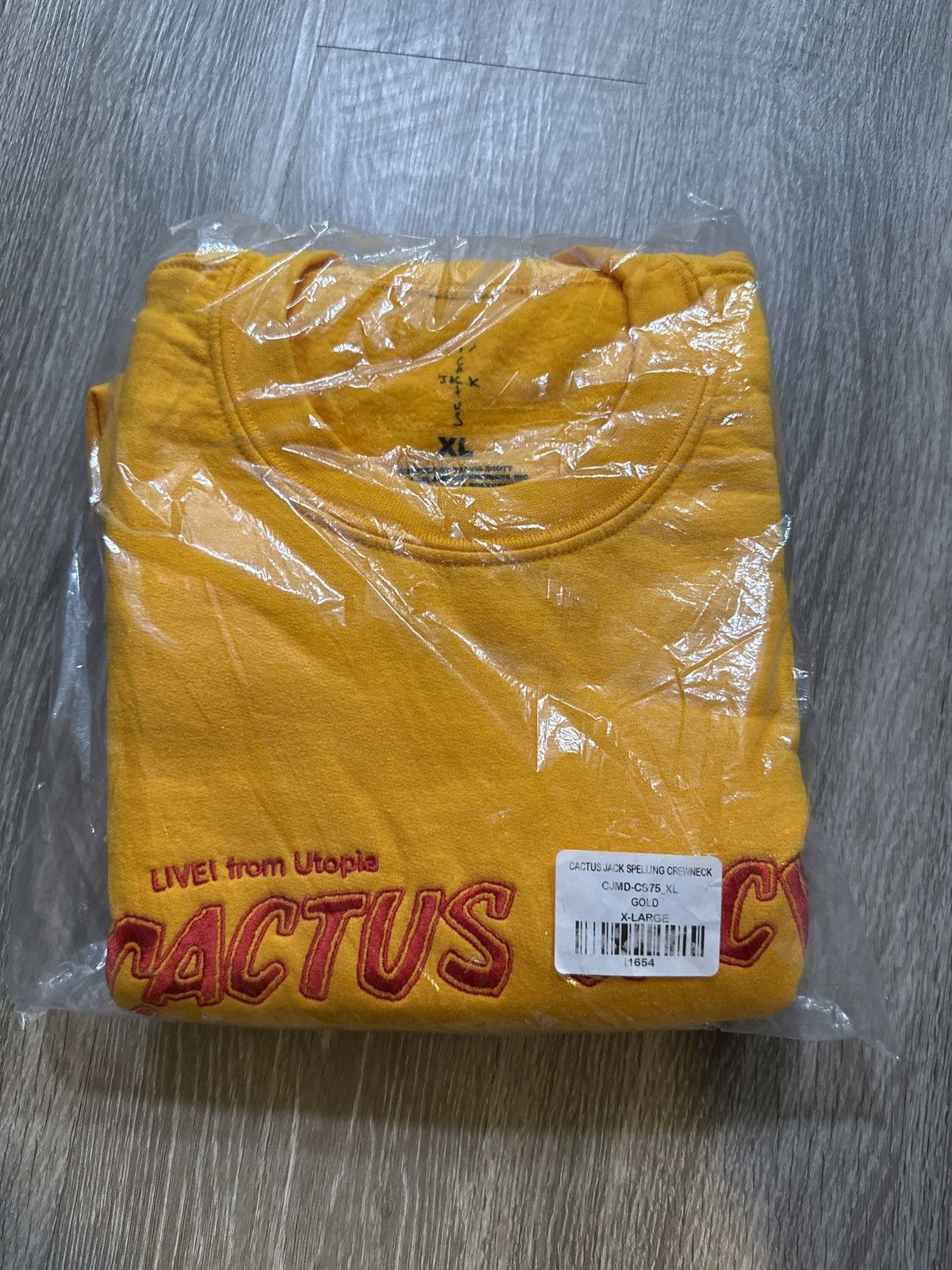 Travis Scott Cactus Jack Spelling crewneck Size US XL / EU 56 / 4 - 1 Preview