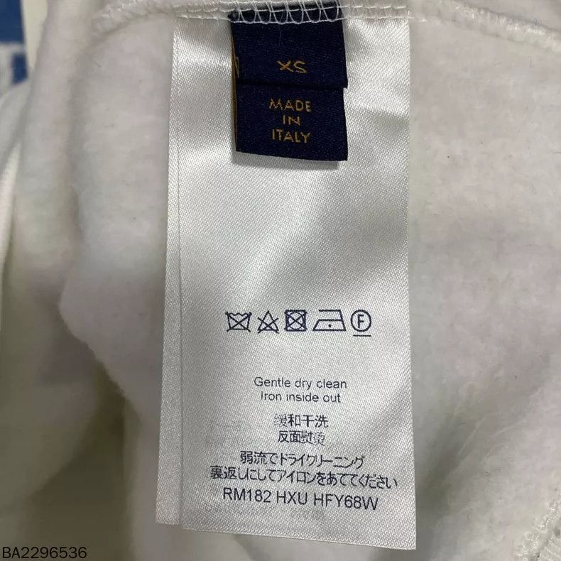 Louis Vuitton Louis Vuitton Logo Sweatshirt with Mountain Design-2506 Size US XS / EU 42 / 0 - 6 Thumbnail