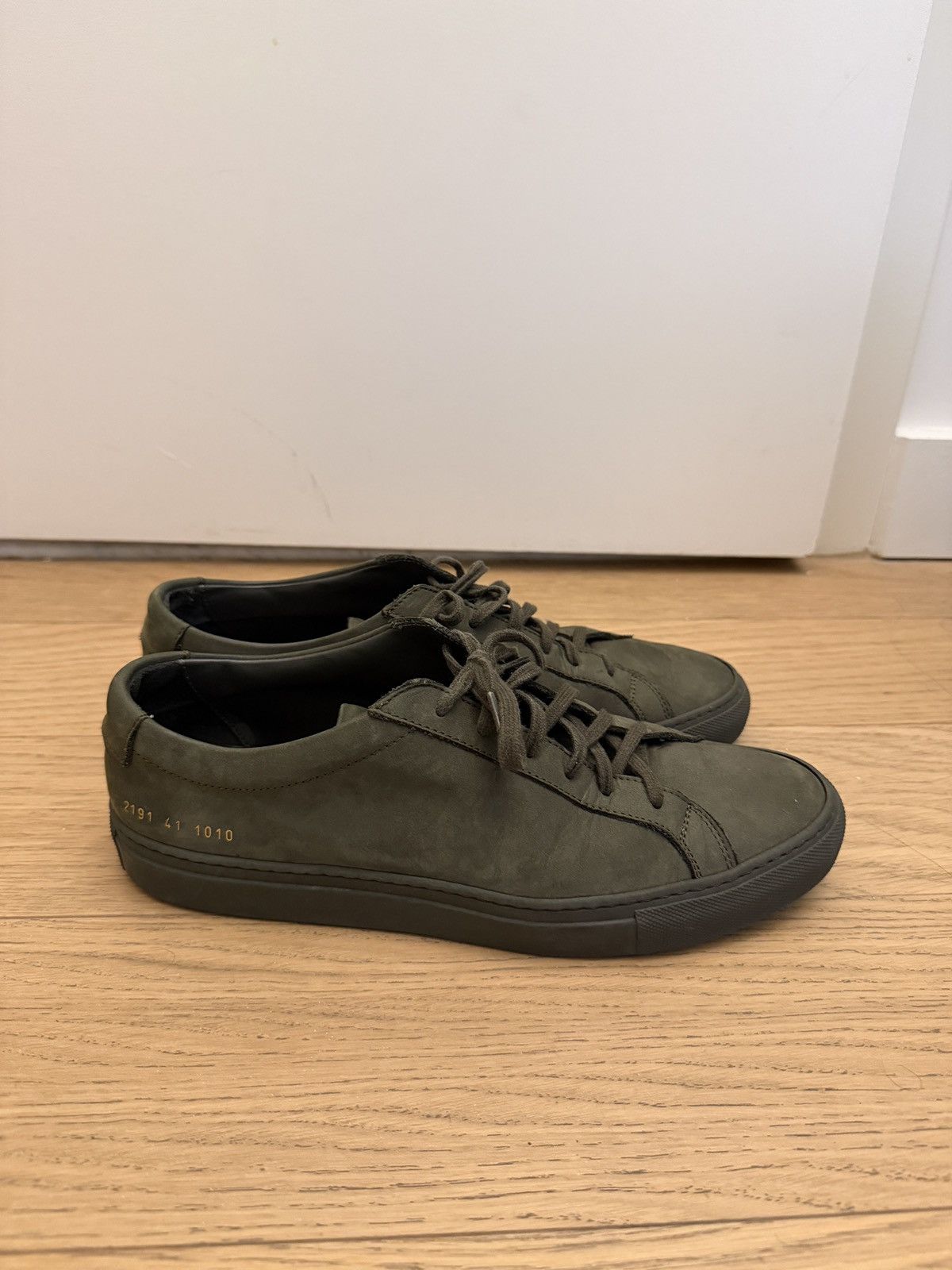 Common Projects Common Projects Achilles Low Size US 8 / EU 41 - 2 Thumbnail