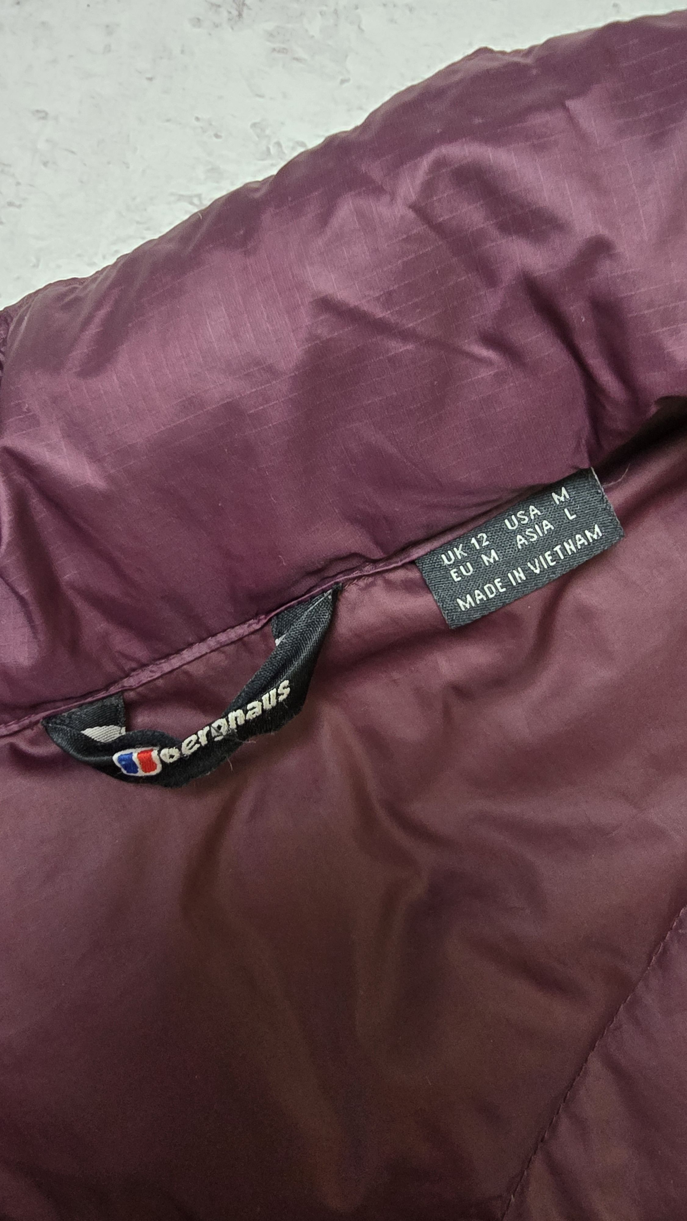 Berghaus 600 Hydro Down Puffer Jacket Size M / US 6-8 / IT 42-44 - 9 Thumbnail