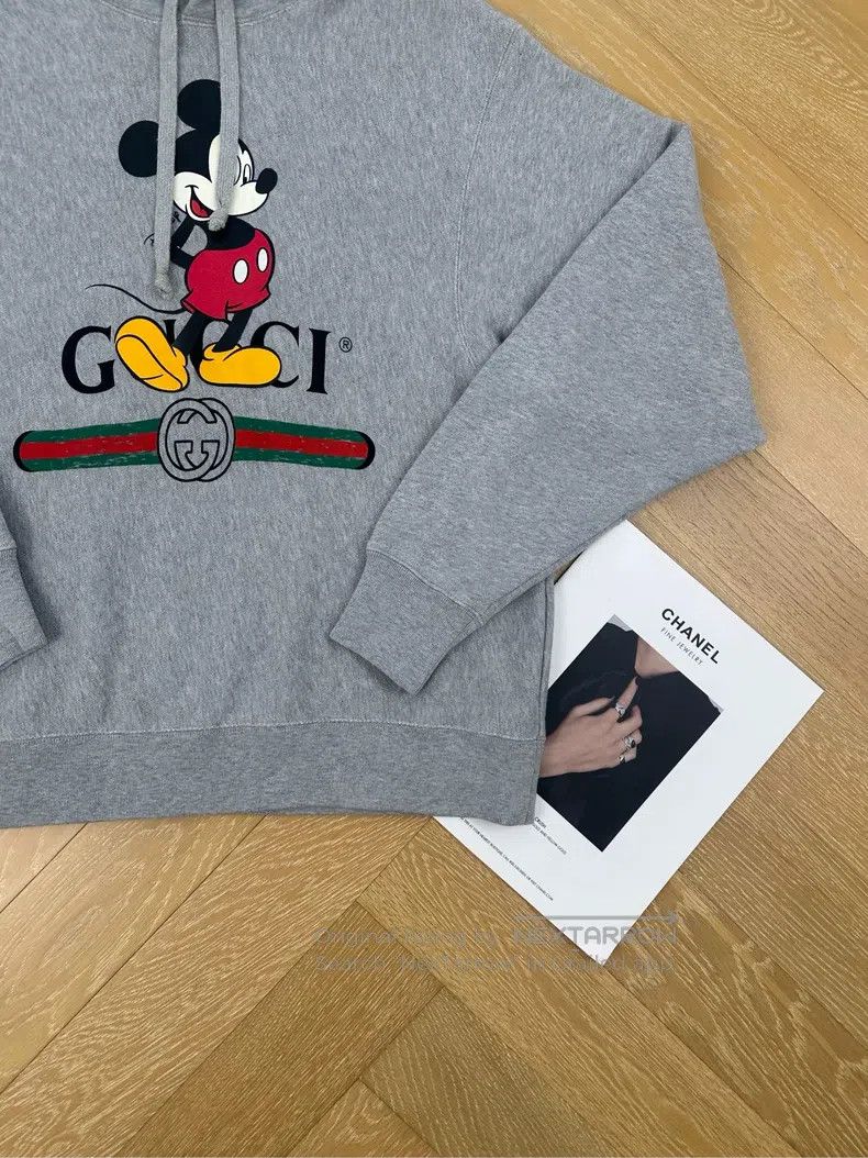 Gucci Gucci Co-branded Mickey Mouse Printed Loose Hooded Sweatsh Size XS / US 0-2 / IT 36-38 - 3 Thumbnail