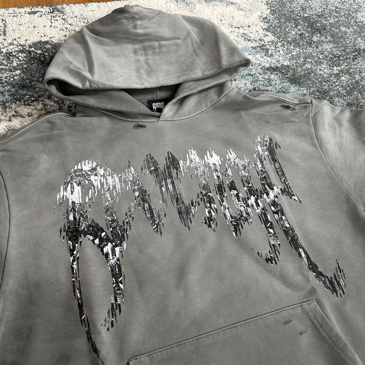 Revenge KOSUKE KAWAMURA DiSTRESSED GLiTCH LOGO HOODiE SWEATSHiRT Size US XL / EU 56 / 4 - 3 Thumbnail