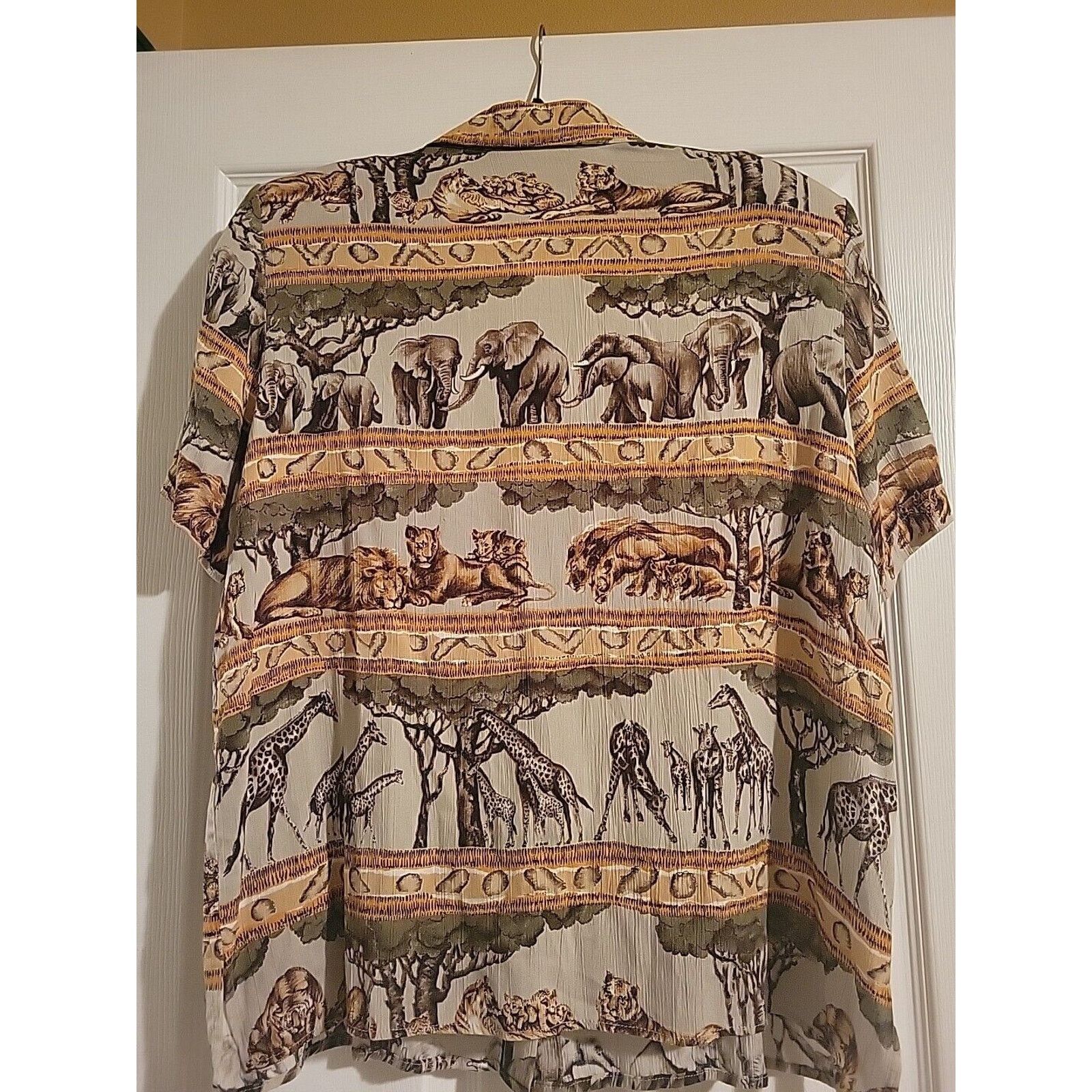 Other Alfred Dunner Short Sleeve Exotic Print Blouse Button Shirt Size XXL / US 16-18 / IT 52-54 - 4 Thumbnail