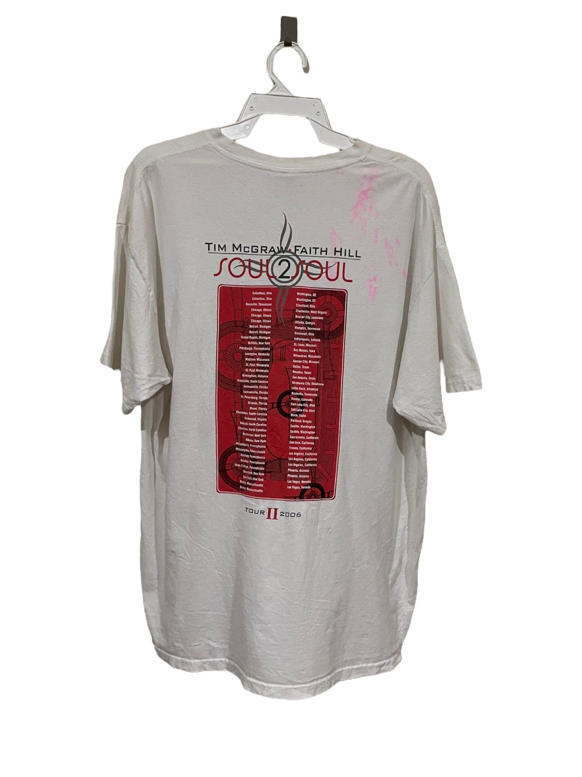 Band Tees × Country Road × Vintage Vintage Faith Hill & Tim Mcgraw Concert Distressed Tee Size US XL / EU 56 / 4 - 4 Thumbnail