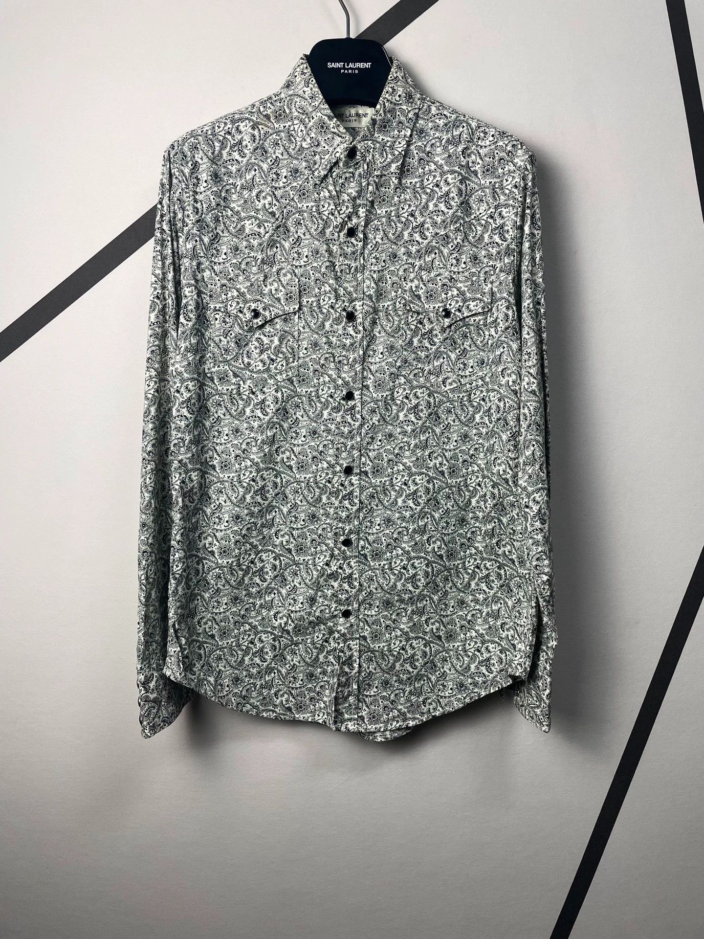 Saint Laurent Paris Saint Laurent Paris Cashew flower shirt Size US M / EU 48-50 / 2 - 1 Thumbnail