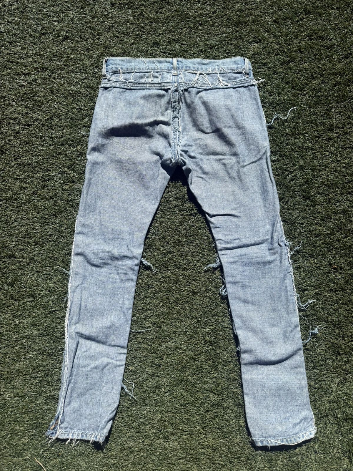 H&M × Maison Margiela Maison Margiela H&M Men's Reverse Denim Inside-Out Jeans Size US 30 / EU 46 - 3 Thumbnail