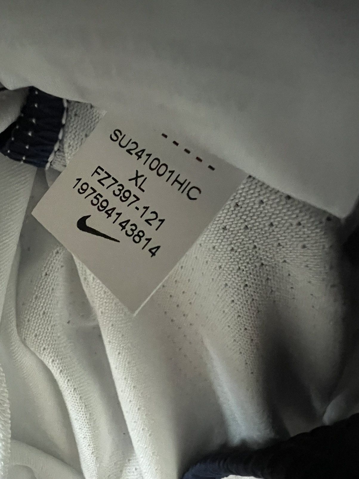Nike Nike Track Club Dri-FIT 5” Brief-Lined White Running Shorts Size US 34 / EU 50 - 13 Thumbnail