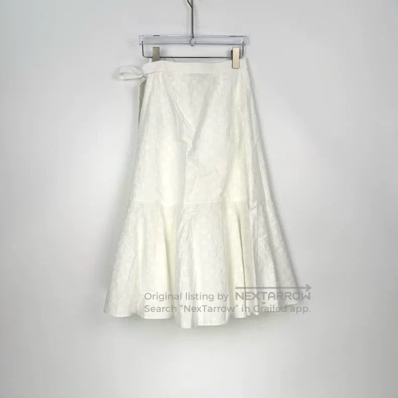 Louis Vuitton Louis Vuitton White dark print full logo skirt Size 33" - 4 Thumbnail