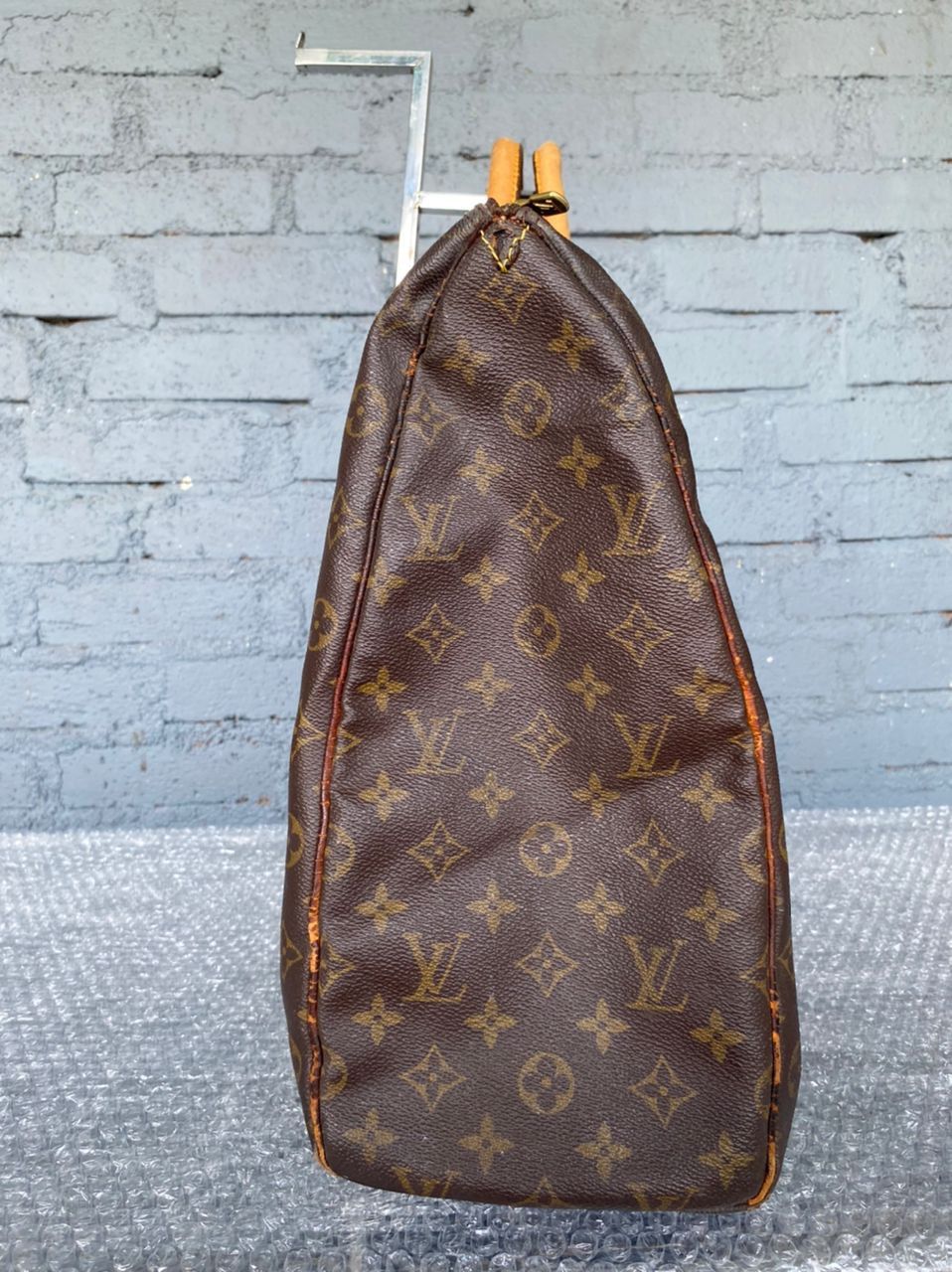 Louis Vuitton Authentic Vintage Louis Vuitton Keepall 45 Travel Size ONE SIZE - 3 Thumbnail