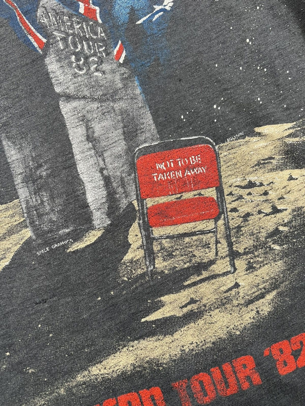Band Tees Vintage 1980s The Who Paper Thin Ragland Band Tee Size US M / EU 48-50 / 2 - 3 Thumbnail