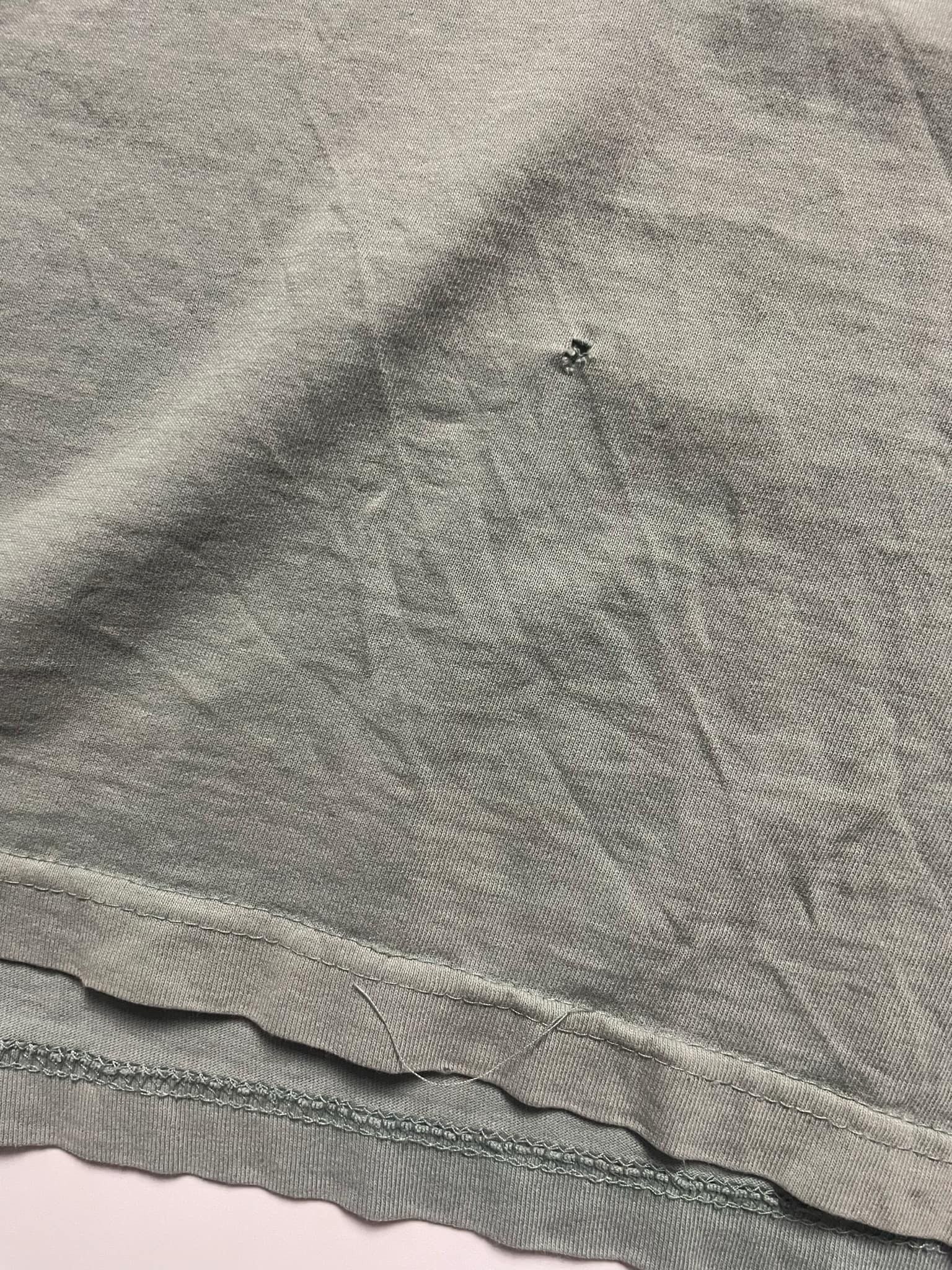 Patagonia Vintage Patagonia Thrashed Shirt Size US XL / EU 56 / 4 - 11 Thumbnail