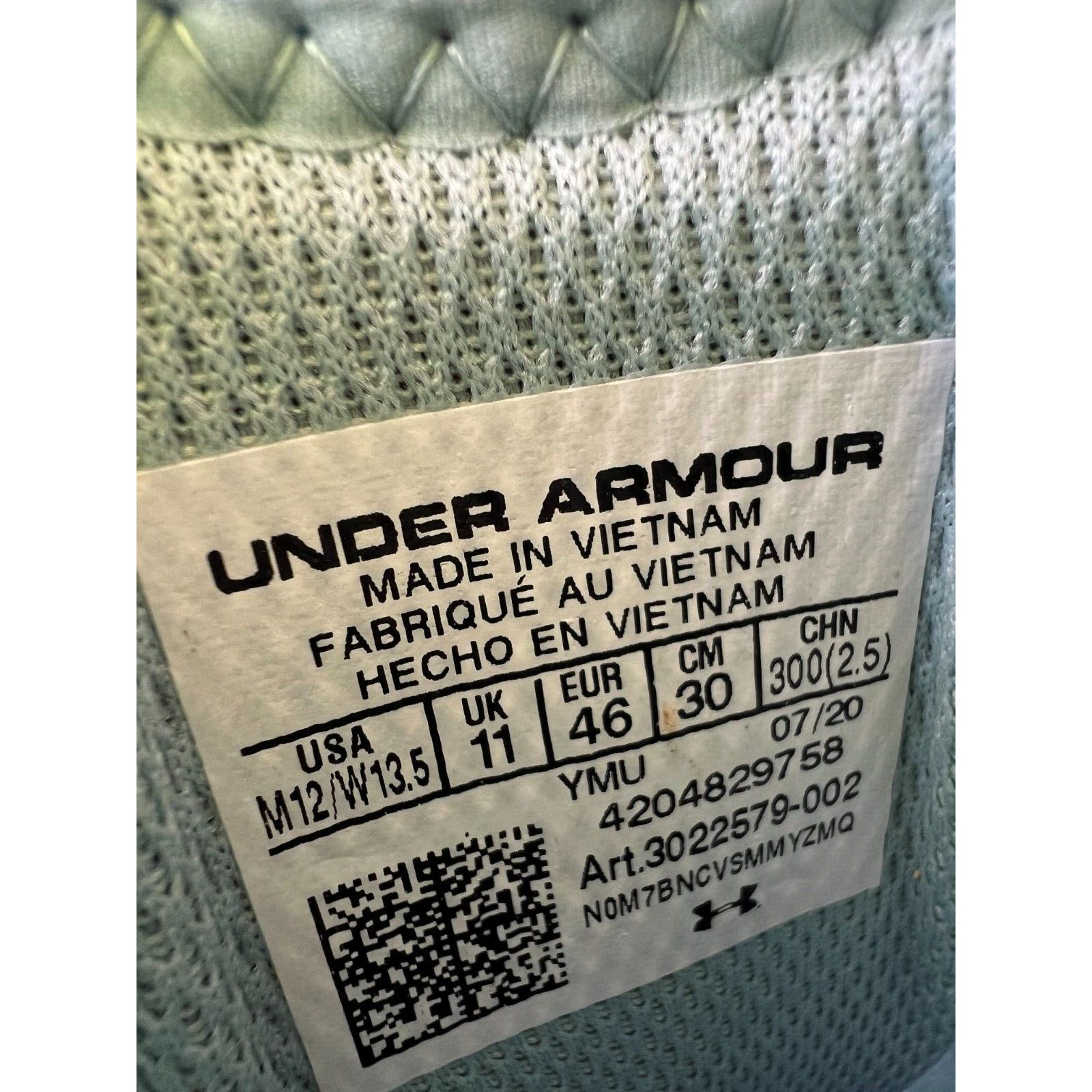 Under Armour Unisex HOVR Summit Sports Style M12