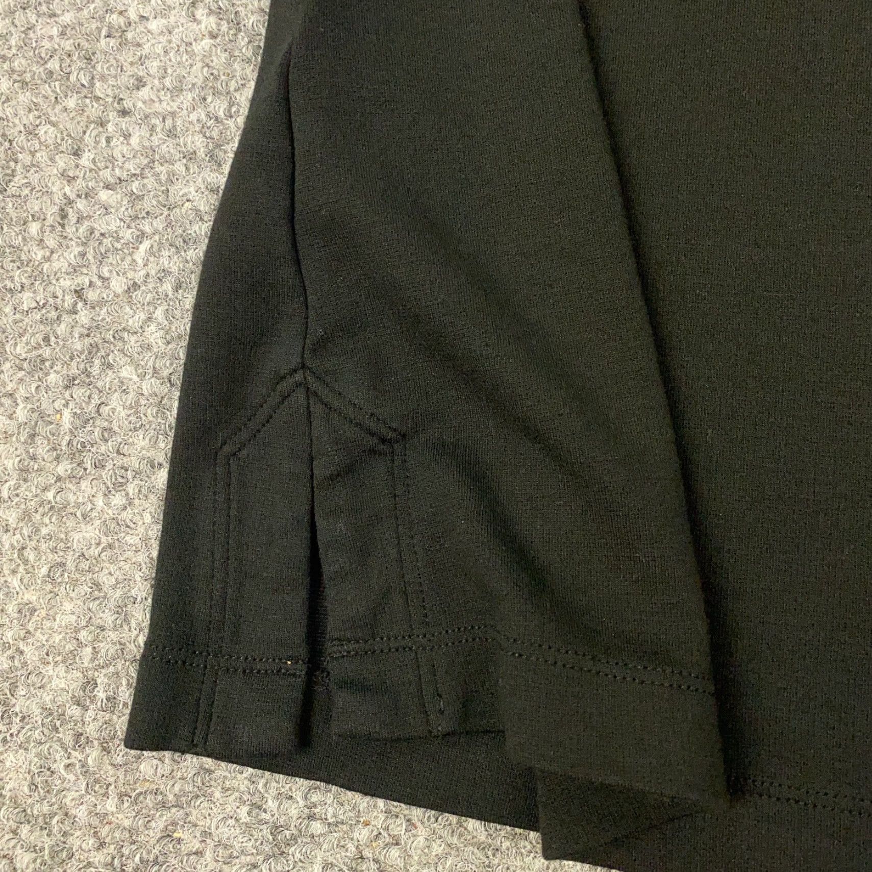 Tommy Bahama Tommy Bahama Dress Shirt Women Medium Black 3/4 Sleeve Boat Neck Stretch Solid Formal Cocktail Size M / US 6-8 / IT 42-44 - 7 Thumbnail