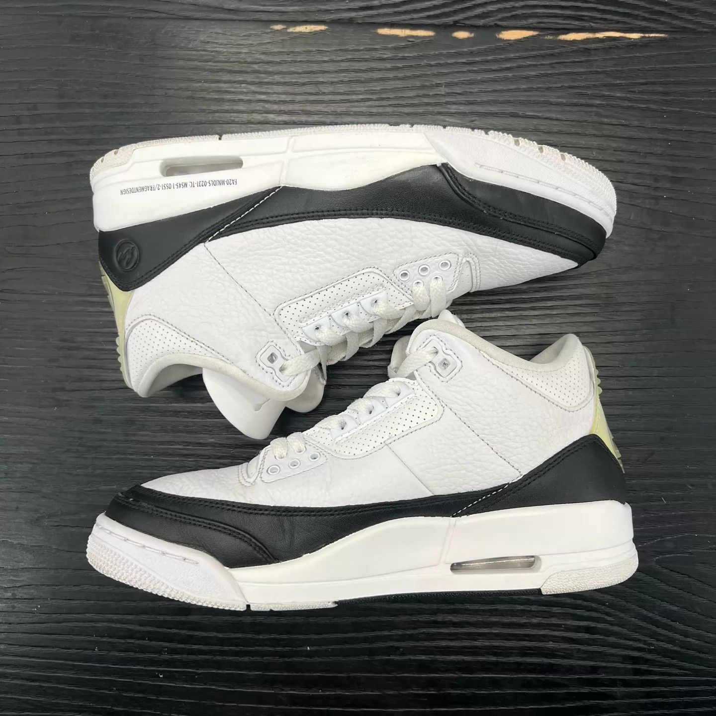 Fragment Design Fragment x AJ3 US 40.5 Near Mint OG Box Size US 7.5 / EU 40-41 - 8 Thumbnail