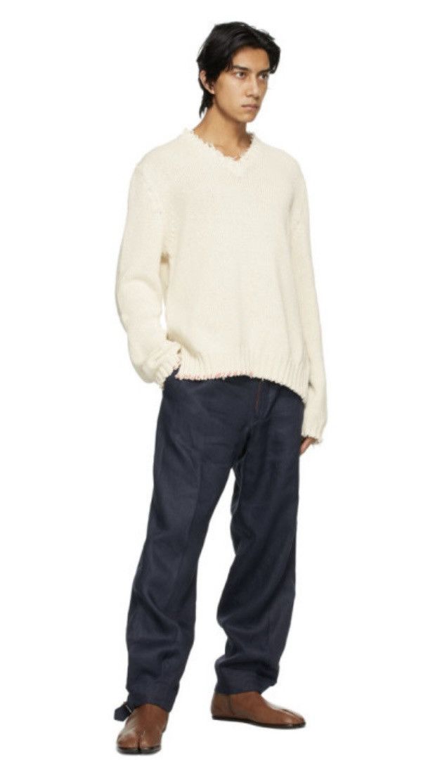 Maison Margiela Off-White Distressed V-Neck Sweater Size US M / EU 48-50 / 2 - 2 Thumbnail