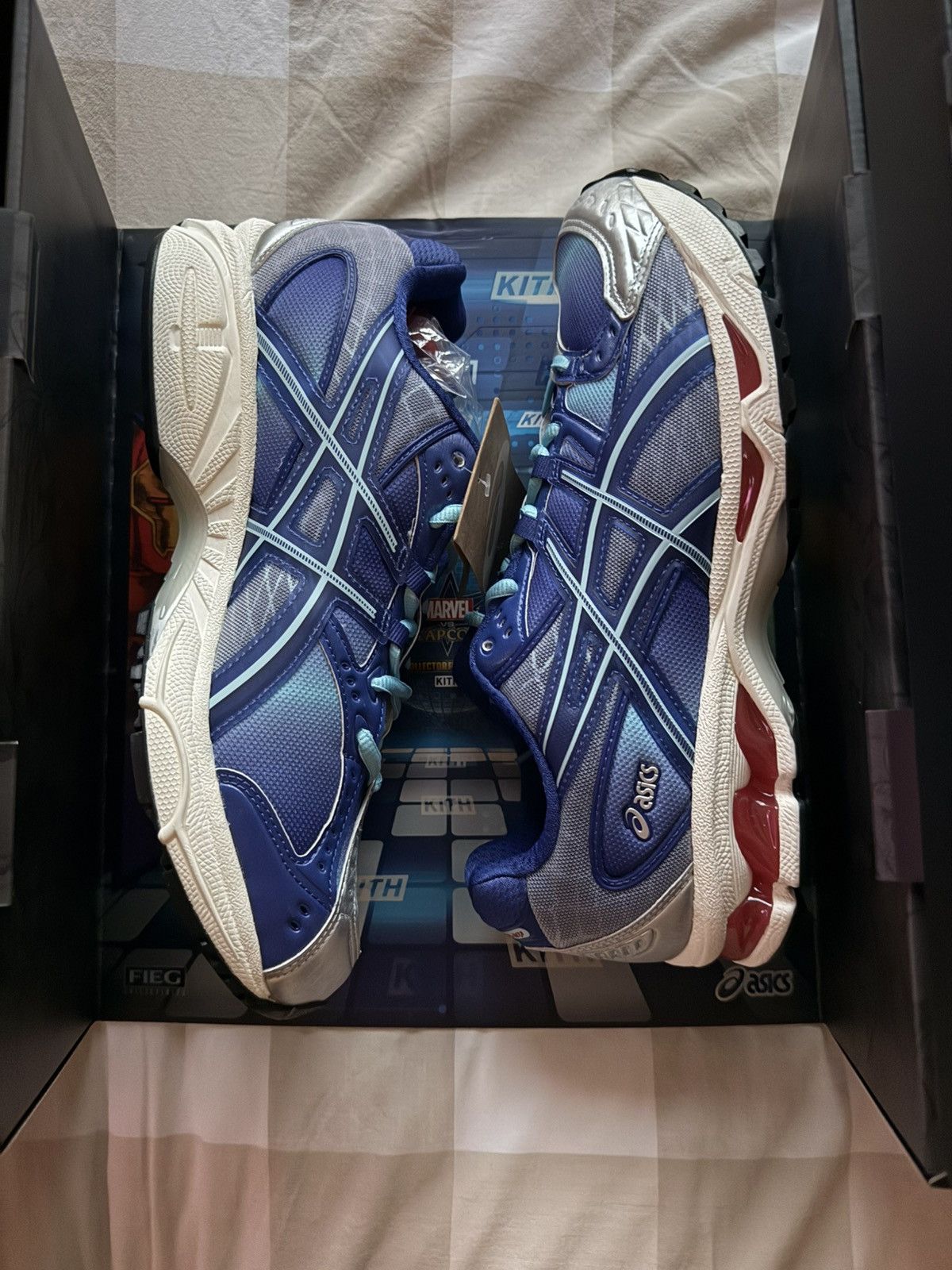 Asics × Kith × Marvel Comics GEL-NIMBUS 10.1 MEGA MAN Size US 10.5 / EU 43-44 - 2 Thumbnail