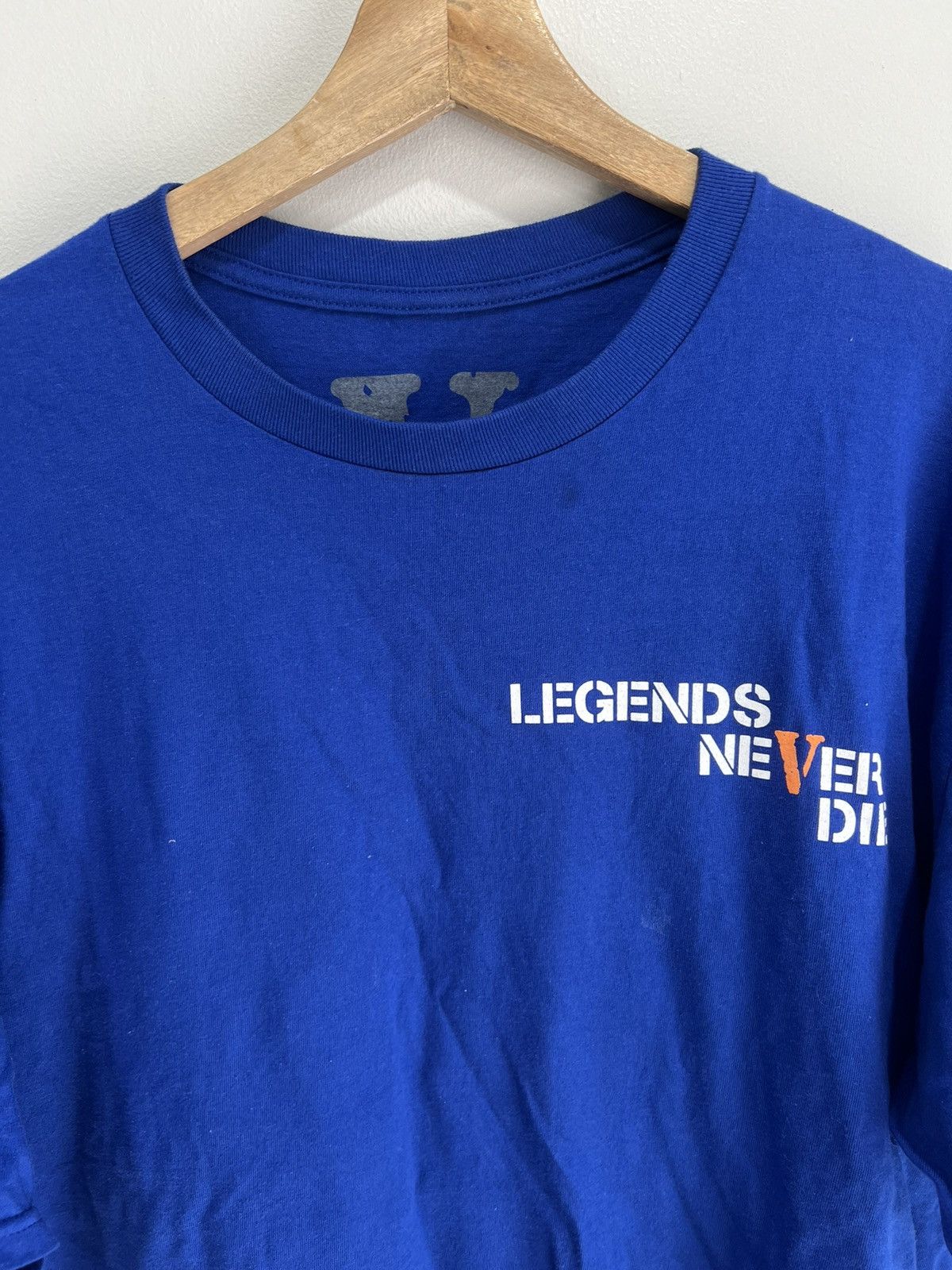 Vlone Vlone Legends Never Die Tee Shirt XL Size US XL / EU 56 / 4 - 3 Thumbnail