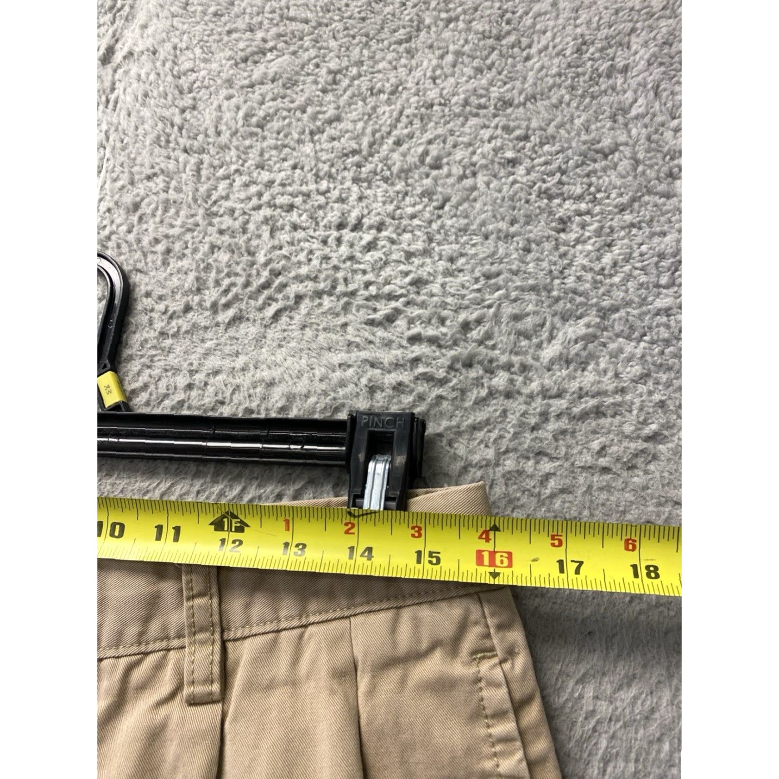 Nautica Nautica Men's Classic Fit Shorts Khaki Tan Cotton 9in Inseam Zip Button Pockets Casual Golf/Beach 32 Regular Mens Size US 32 / EU 48 - 3 Thumbnail