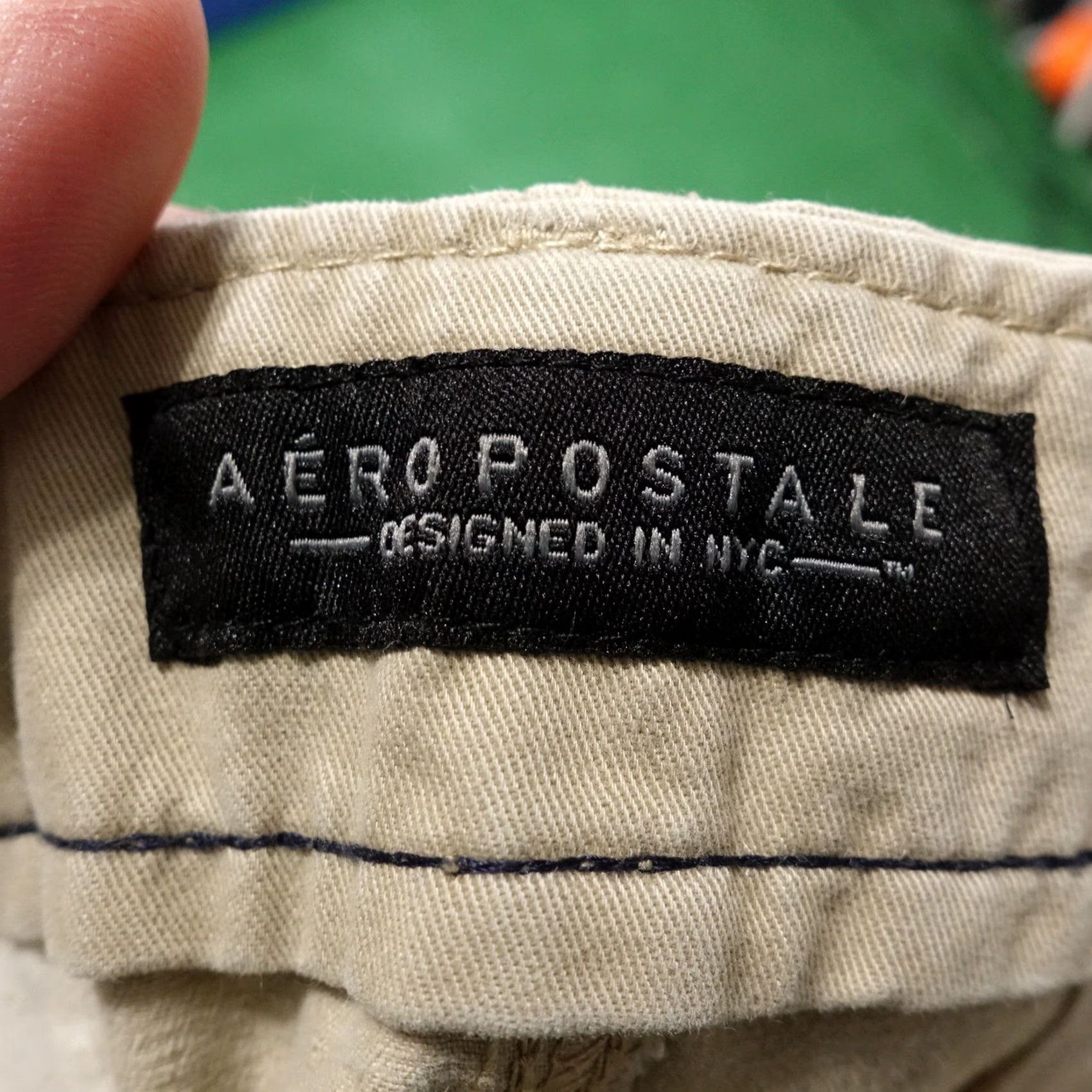 Aeropostale AEROPOSTALE FLAT FRONT BEIGE KHAKI CHINO SHORTS MENS SIZE 30 Size US 30 / EU 46 - 5 Thumbnail