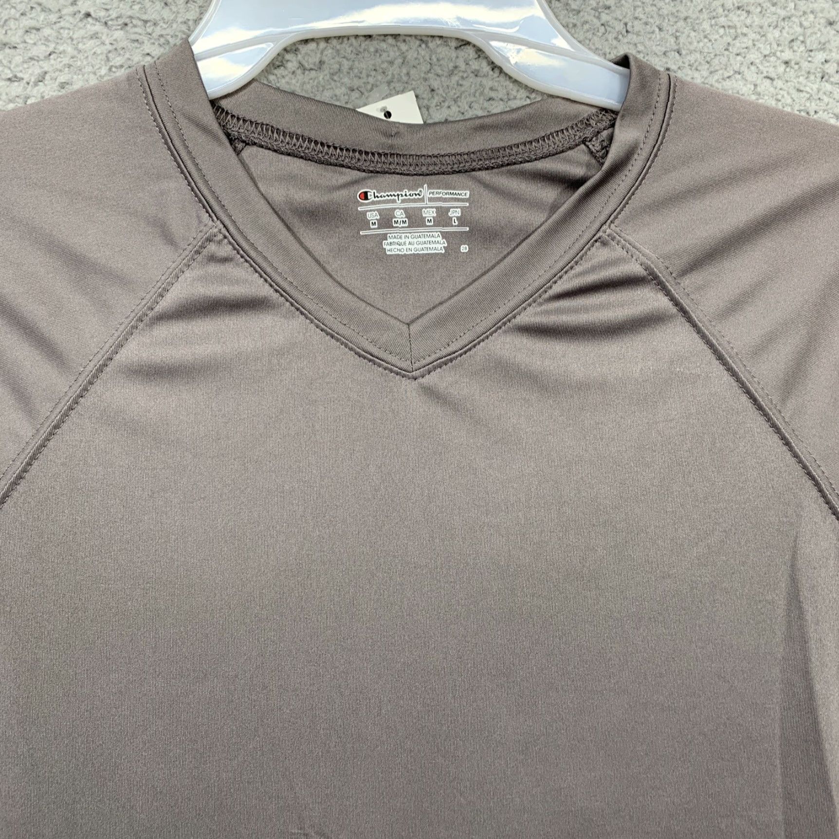Champion NEW Champion Performance T-Shirt Men’s Medium Athletic V-Neck Gray Logo NWT Size US M / EU 48-50 / 2 - 2 Thumbnail