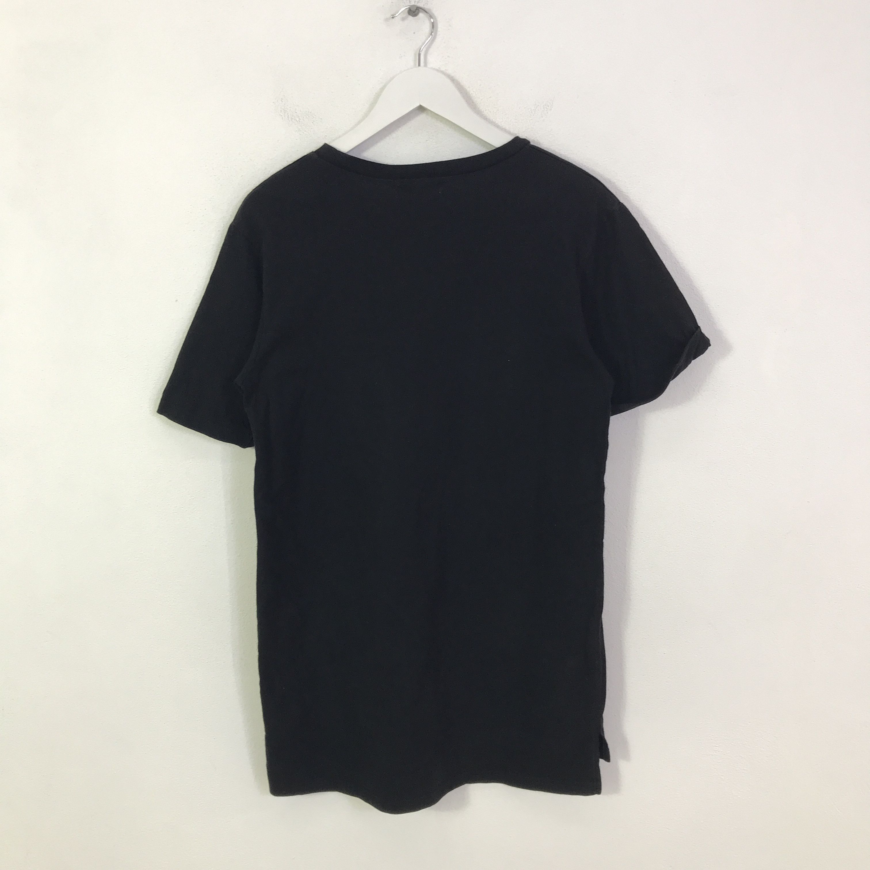 Japanese Brand bubbles bunny sexy design black t-shirt K117B9 Size US M / EU 48-50 / 2 - 3 Thumbnail