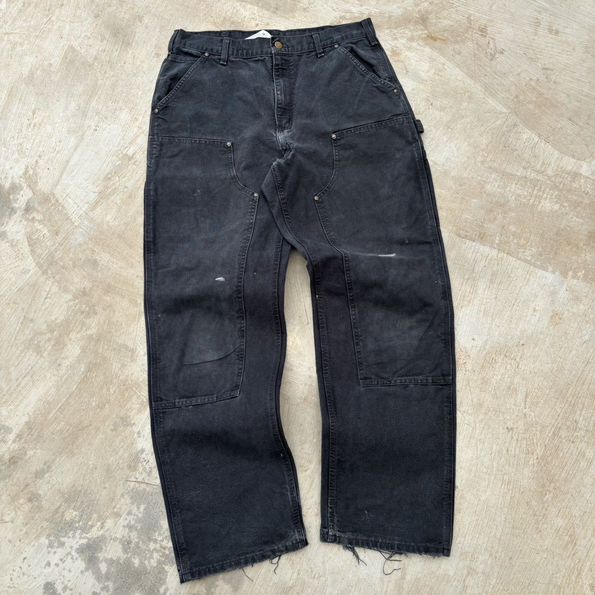 Carhartt Thrashed Vintage Sunfaded Carhartt Double Knee Size US 34 / EU 50 - 1 Thumbnail