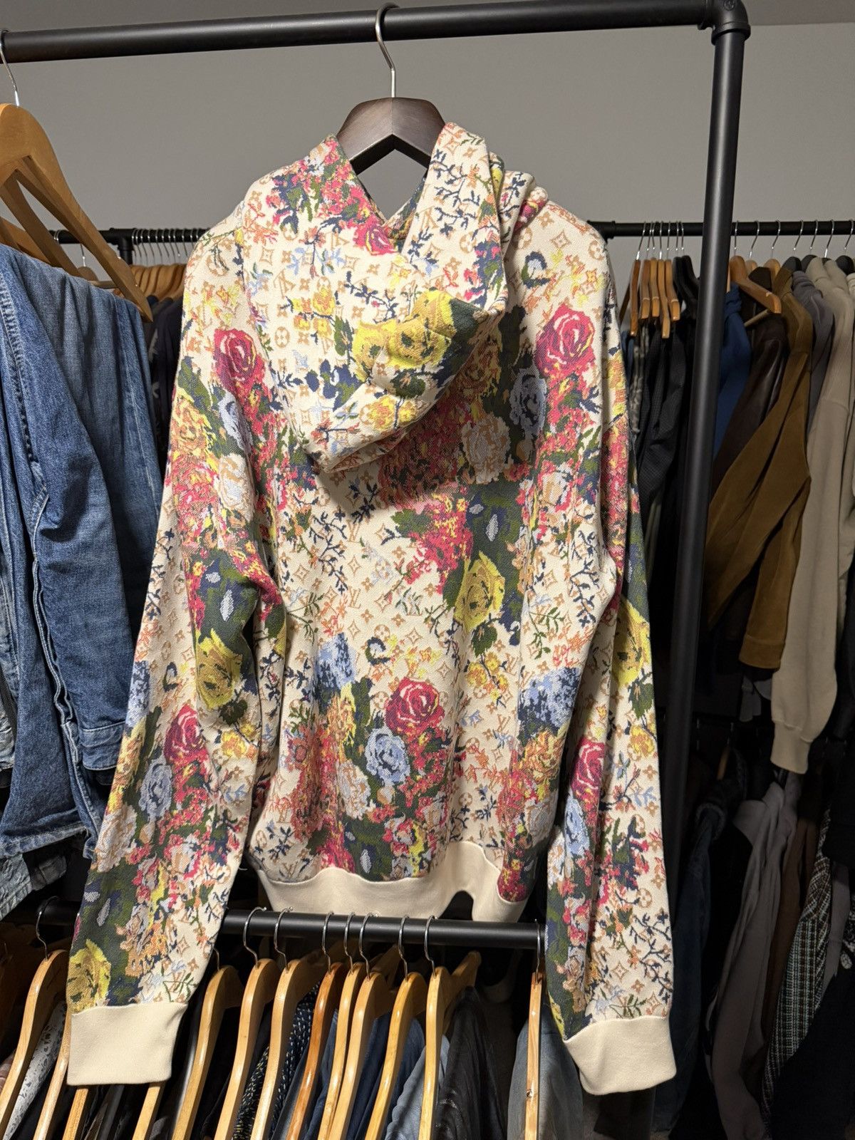 Louis Vuitton Louis Vuitton X Virgil Abloh - Beige Floral Hoodie Size US L / EU 52-54 / 3 - 2 Thumbnail