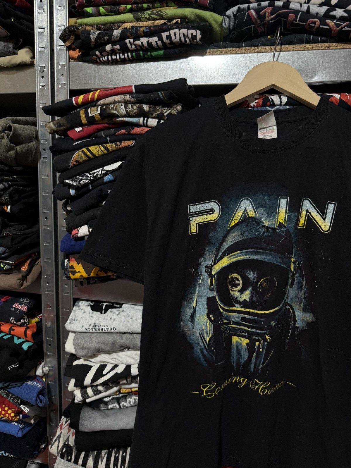 Band Tees Vintage Pain Coming Home 2017 Rock Band T-Shirt Y2K Hype Size US XL / EU 56 / 4 - 3 Thumbnail