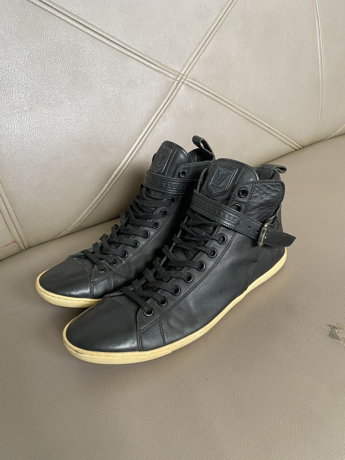 Louis Vuitton Vintage louis vuitton high top leather trainers Size US 11 / EU 44 - 3 Thumbnail