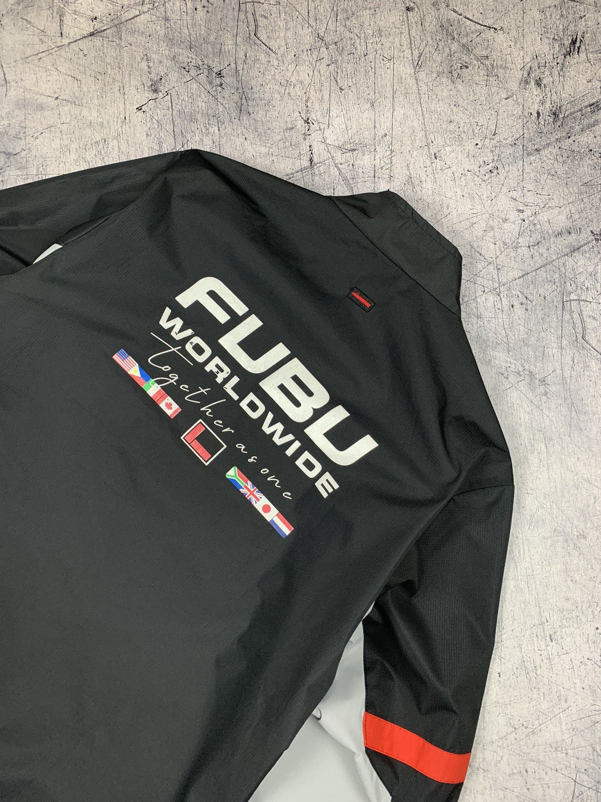 Fubu Fubu Worldwide Big Logo Jacket Y2K Size XL Multicolor Size US XL / EU 56 / 4 - 2 Thumbnail