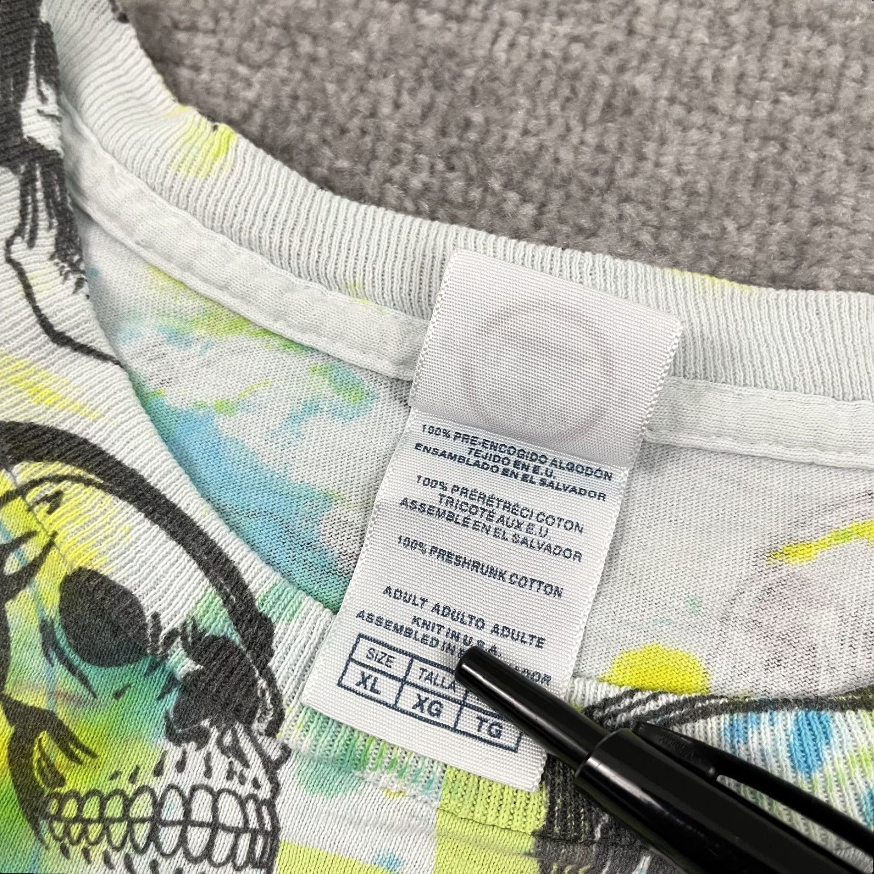Delta VINTAGE Y2K Skull Skeleton AOP Graphic T-Shirt Mens XL Punk Grunge Skater Headphones Size US XL / EU 56 / 4 - 6 Thumbnail