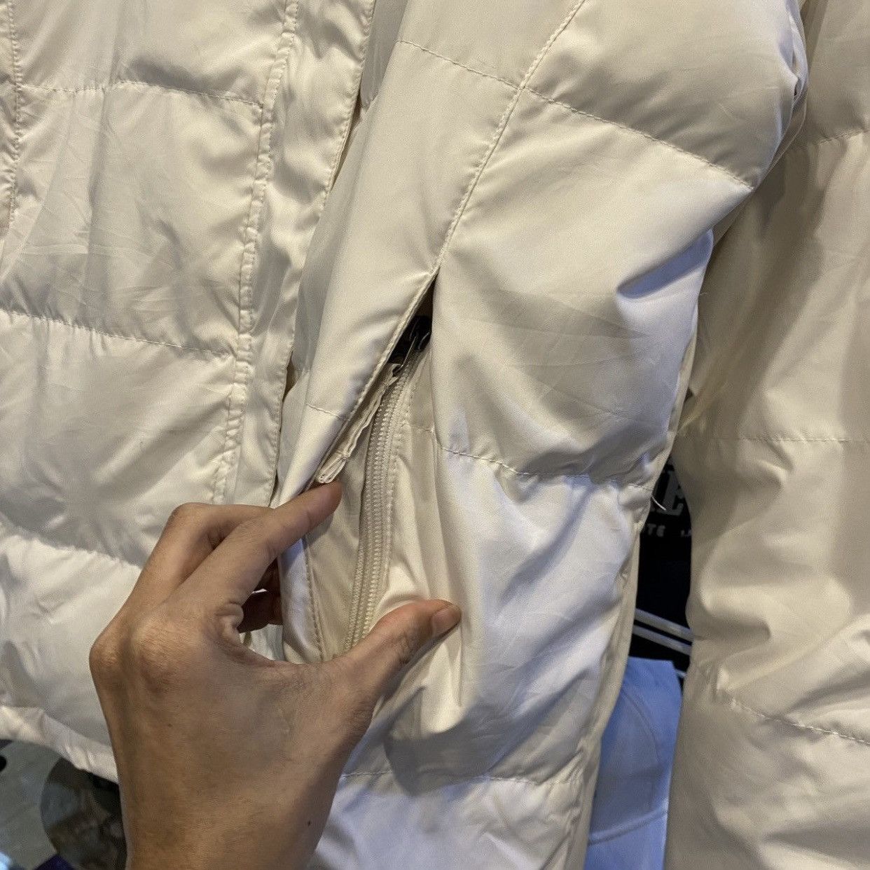 L.L. Bean LL Bean Women's Light Puffer Jackets Size L / US 10 / IT 46 - 6 Thumbnail