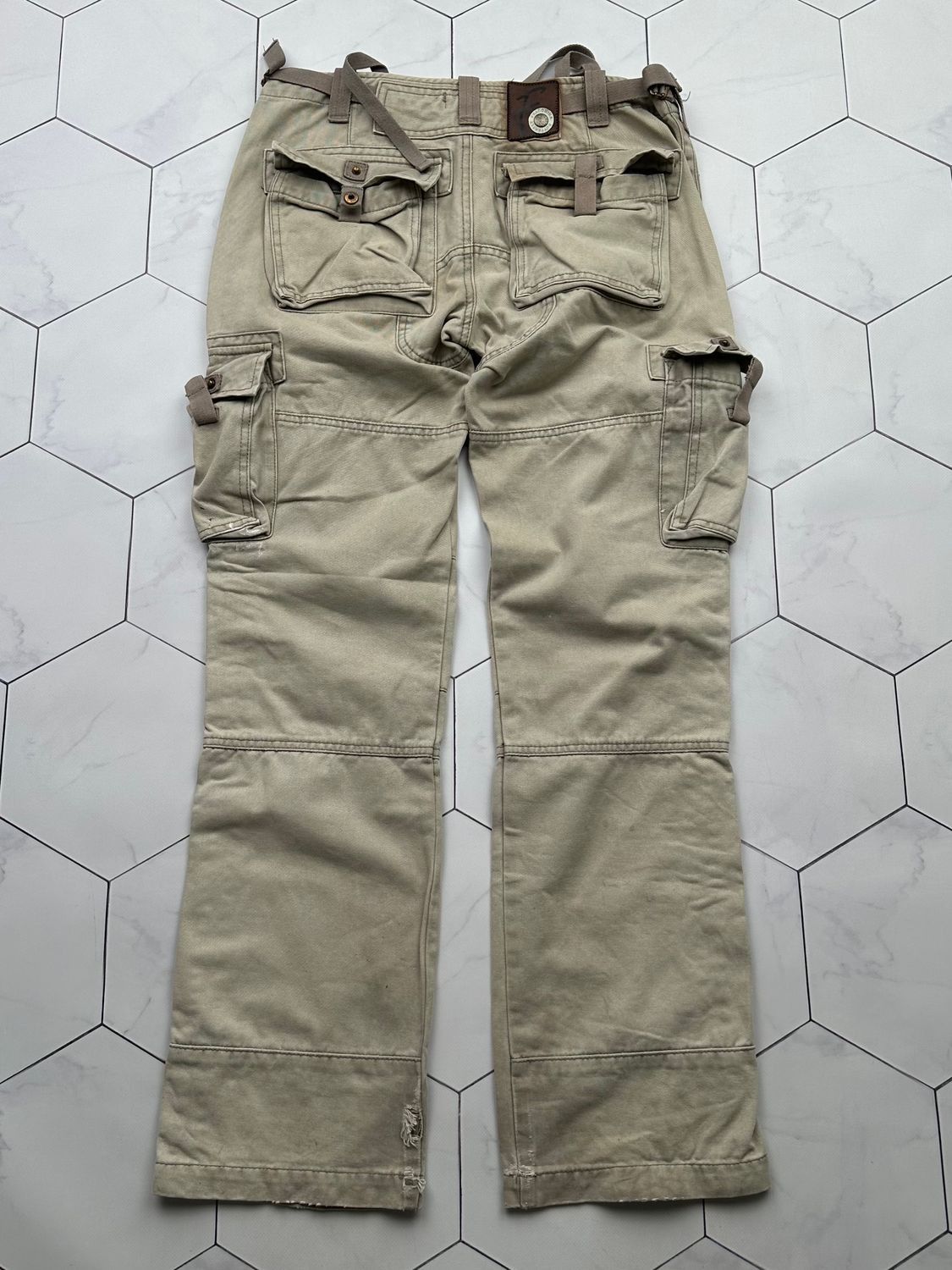 Japanese Brand Vintage Bondage Cargo Pants (B397)E2 Size US 30 / EU 46 - 5 Thumbnail