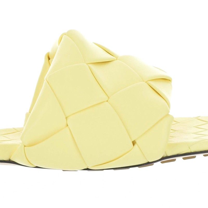 Bottega Veneta o1bcso1str0924 Lido in Light Yellow Size US 6 / IT 36 - 3 Thumbnail