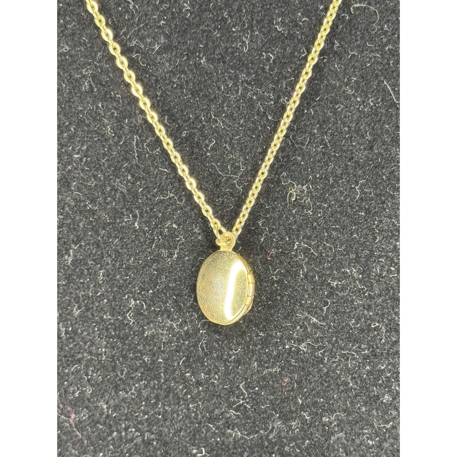 & Other Stories Vintage 1928 Stamped Cameo Picture Locket Gold Tone Necklace Size ONE SIZE - 3 Thumbnail