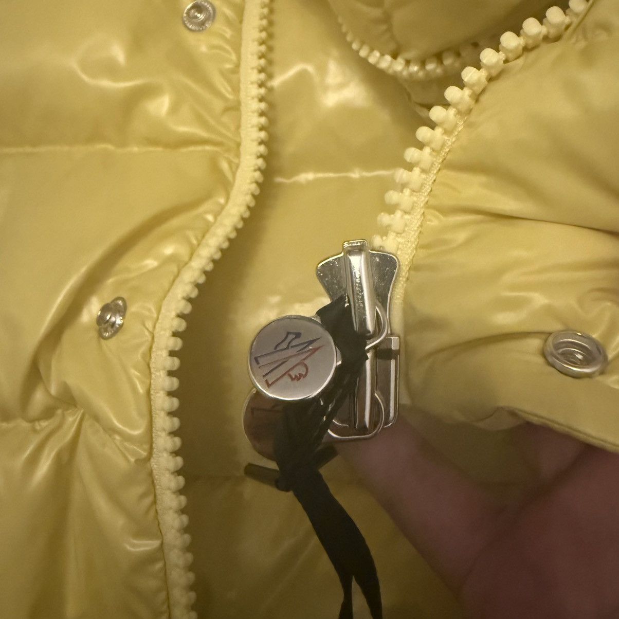Moncler Moncler TIBB gilet bodywarmer size 2 yellow new gui bormes Size US M / EU 48-50 / 2 - 7 Thumbnail