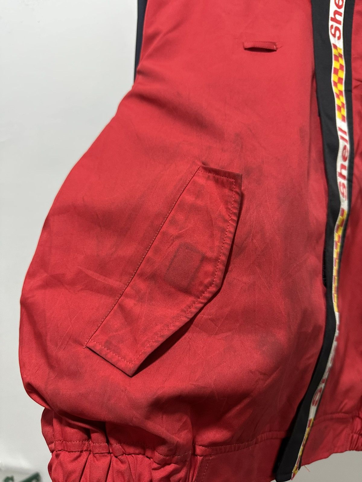 Vintage Vintage Shell Jacket Retro Stlye Design Racing flue Ferrari Size US L / EU 52-54 / 3 - 8 Thumbnail