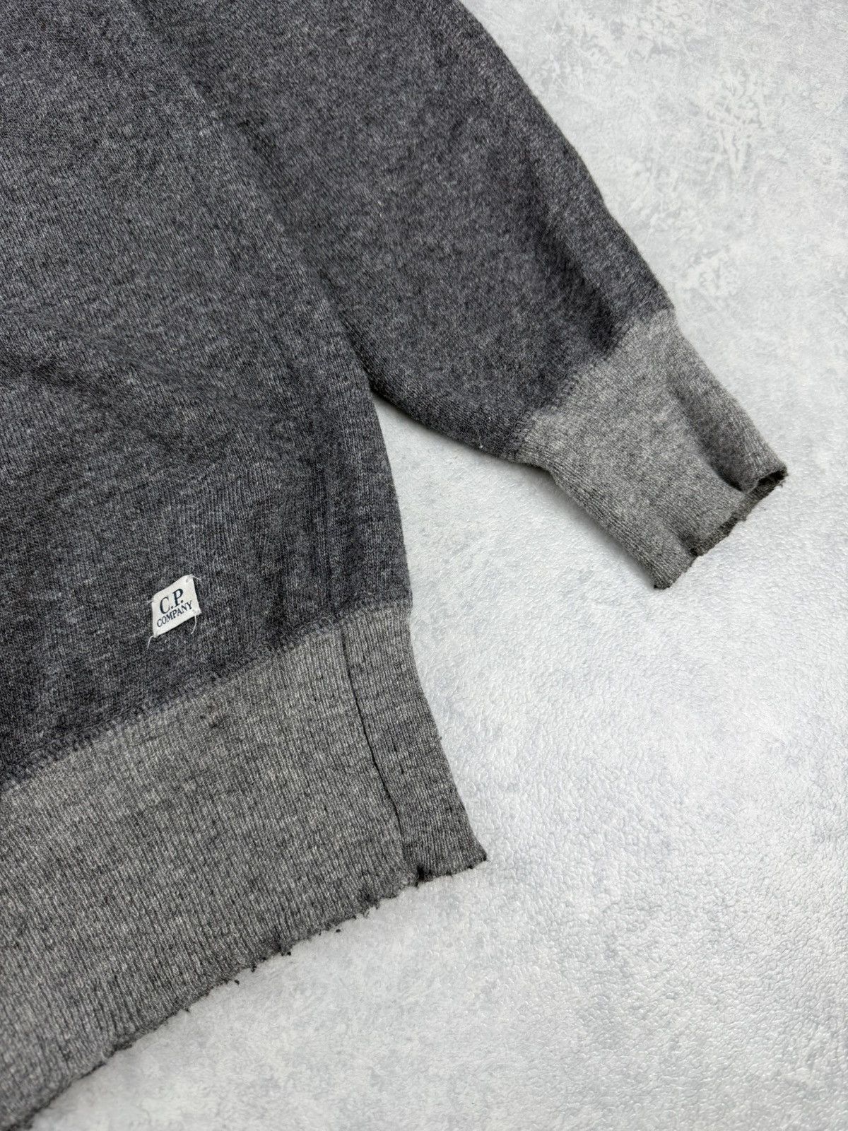 C.P. Company C.P. Company Grey Wool Blend Sweater Crewneck Size 52 Size US L / EU 52-54 / 3 - 2 Thumbnail