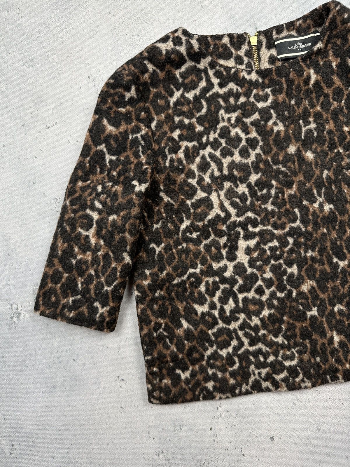 By Malene Birger Vintage By Malene Birger Leopard Wool Blend Cropped Top Zip Size S / US 4 / IT 40 - 2 Thumbnail