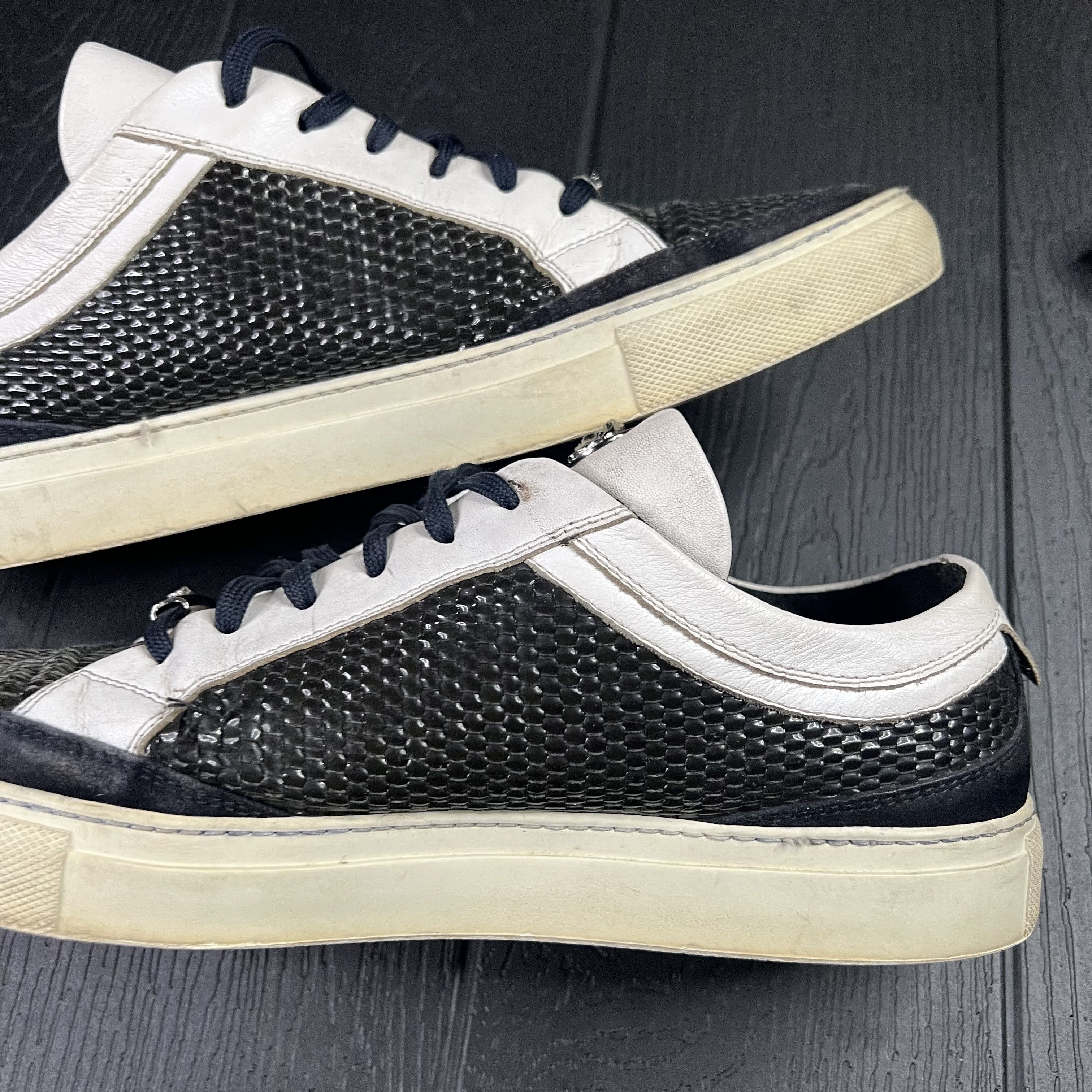 Versace Versace Medusa Low Top Sneaker Size US 11 / EU 44 - 7 Thumbnail