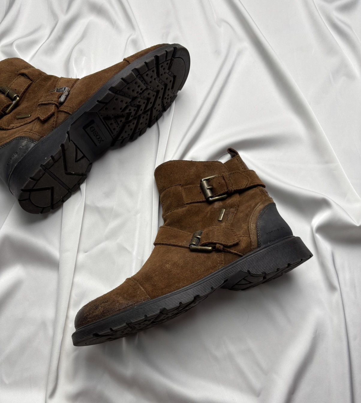 Geox GEOX vintage suede belted ankle boots Size US 8 / EU 41 - 2 Thumbnail