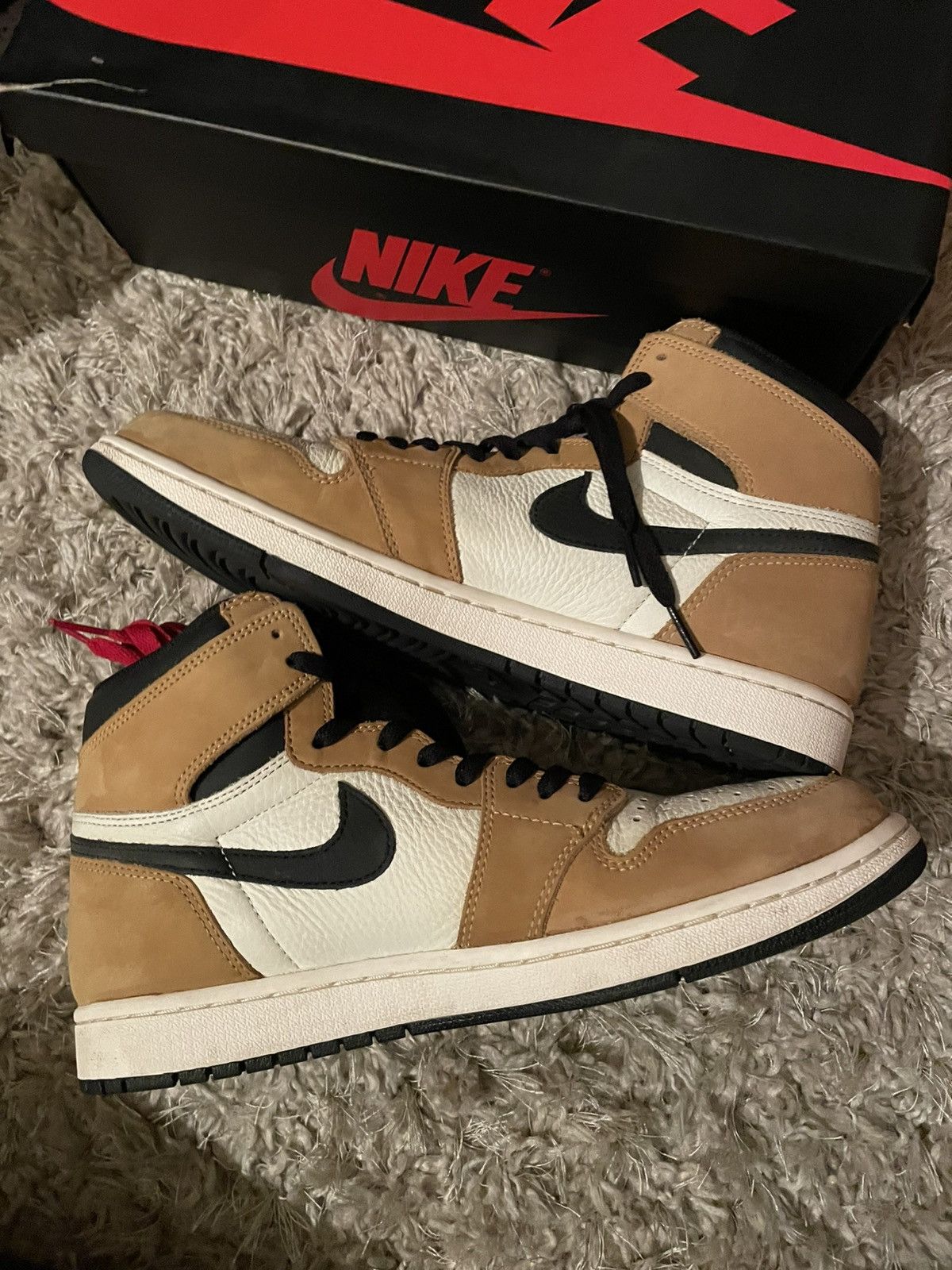 Jordan Brand Jordan 1 Rookie Of The Year Size US 11.5 / EU 44-45 - 3 Thumbnail