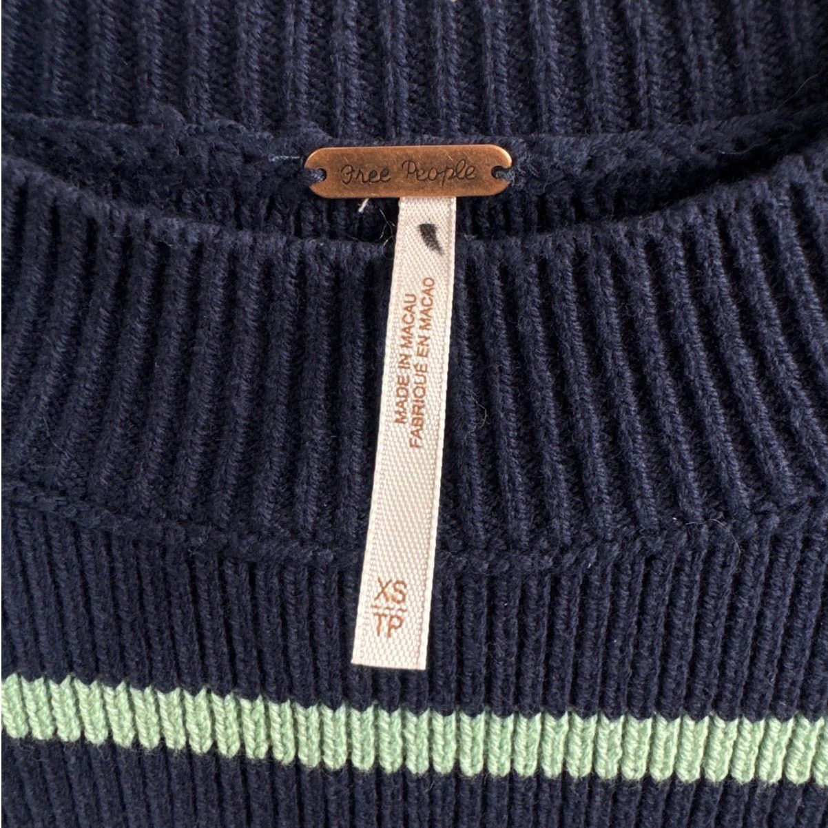 Free People New Free People Navy Stripe Easy Street Crop Sweater Size XS Size XS / US 0-2 / IT 36-38 - 4 Thumbnail