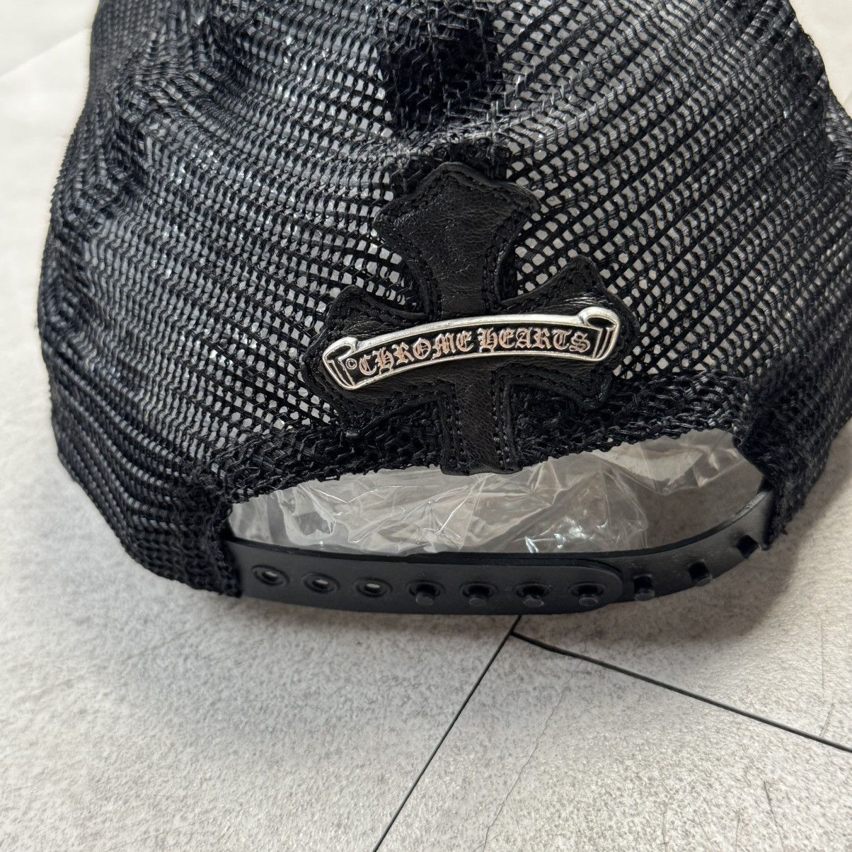 Chrome Hearts Chrome hearts Cemetry Cross Patch Tracker Cap Hat Size ONE SIZE - 4 Thumbnail